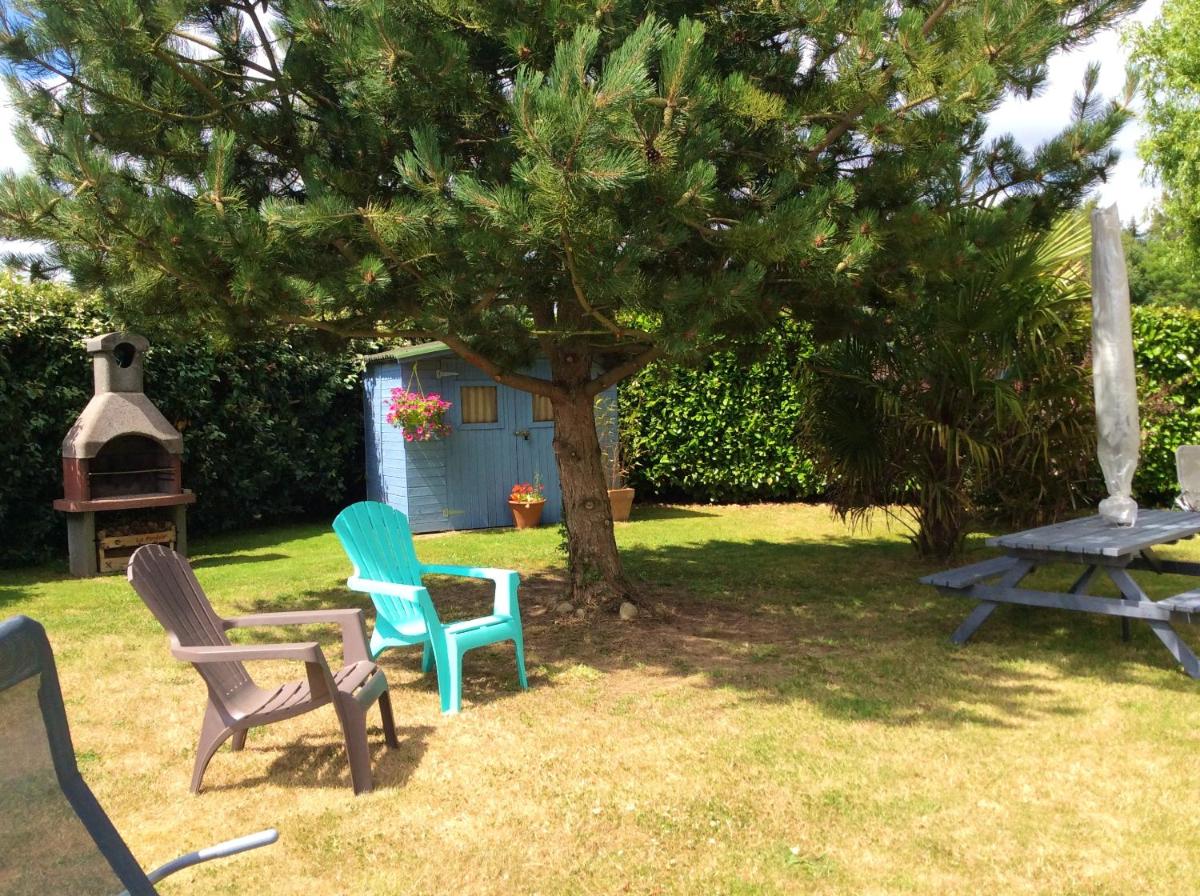 Maison de 4 chambres avec jardin clos et wifi a Tregomeur a 8 km de la plage