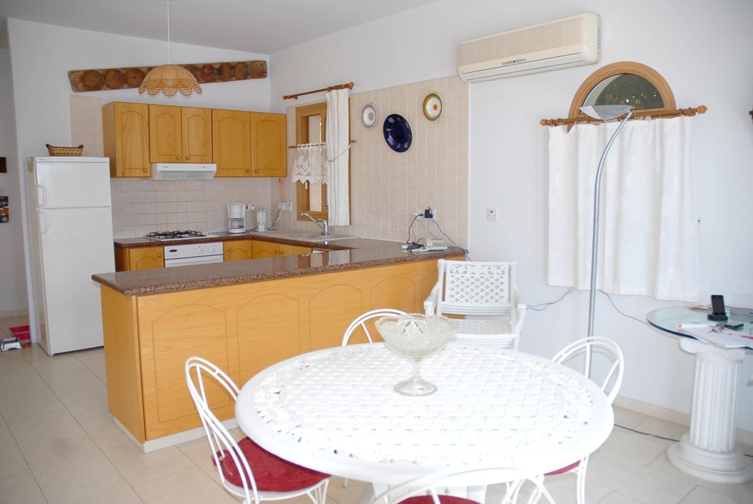 Peyia Villa with sea view, private pool, and garden