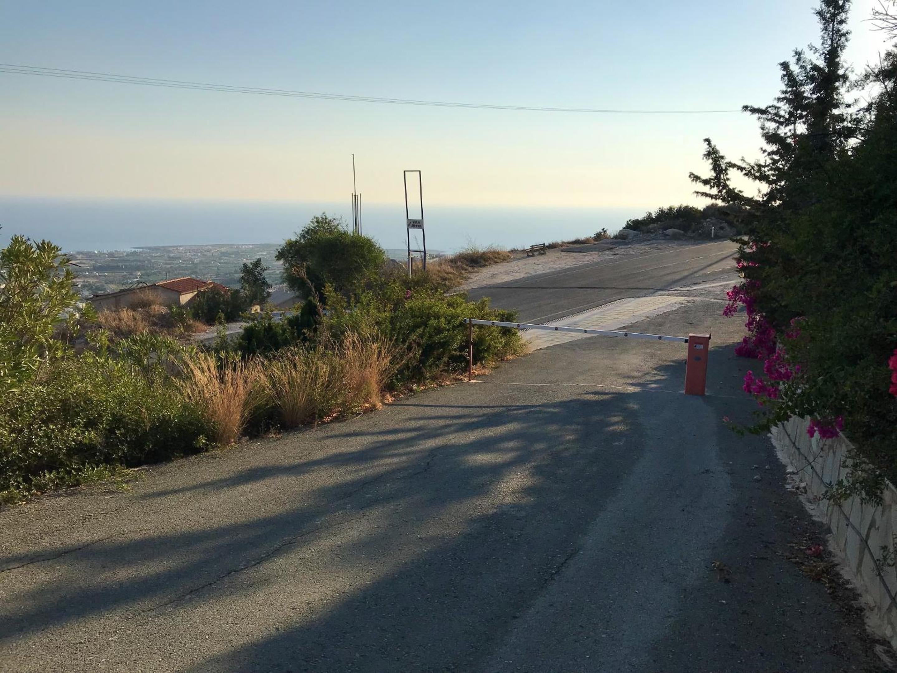 Peyia Villa with sea view, private pool, and garden