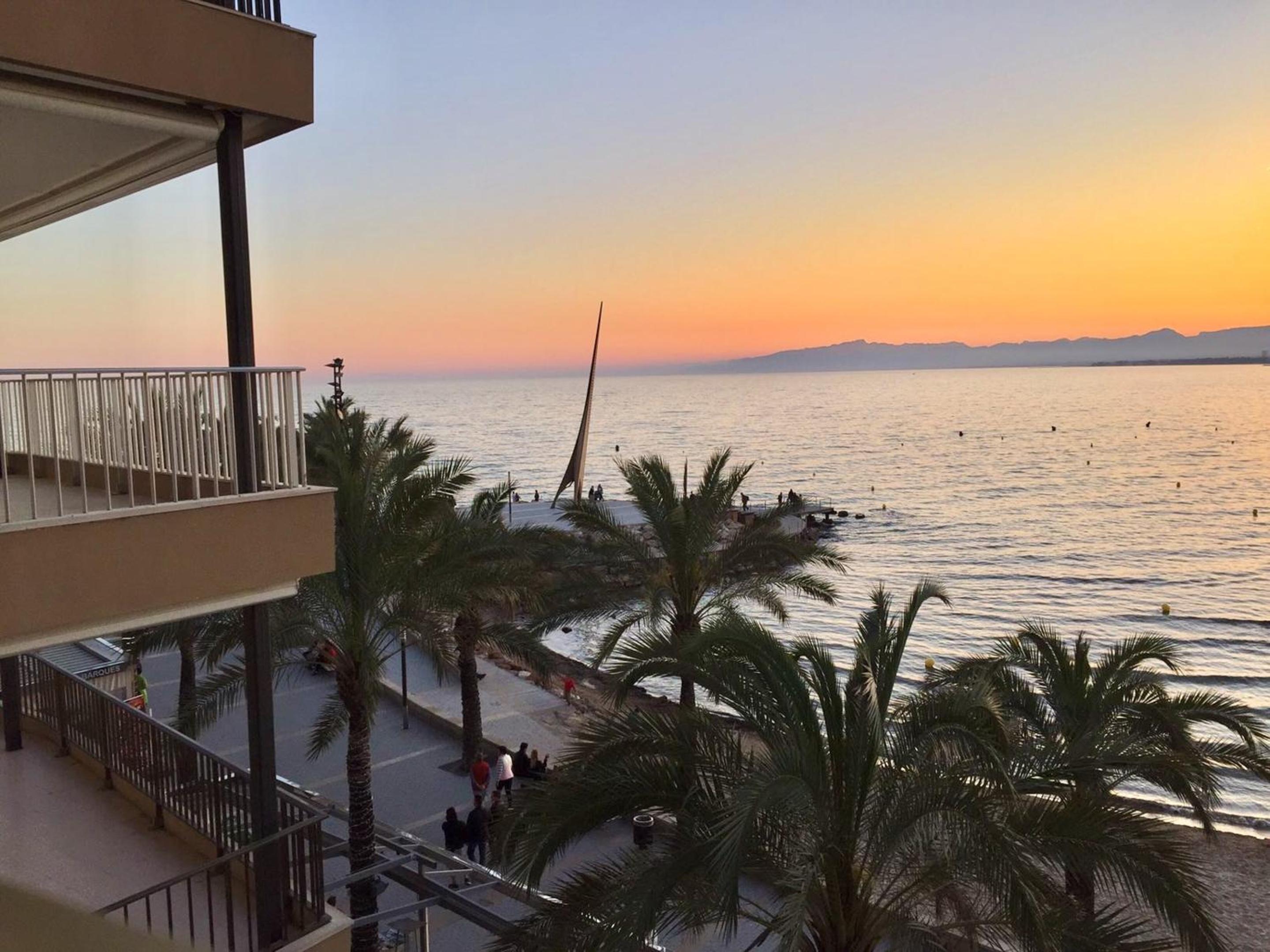 Comfortable seaside apartment in Salou - 85 m² - Sea view