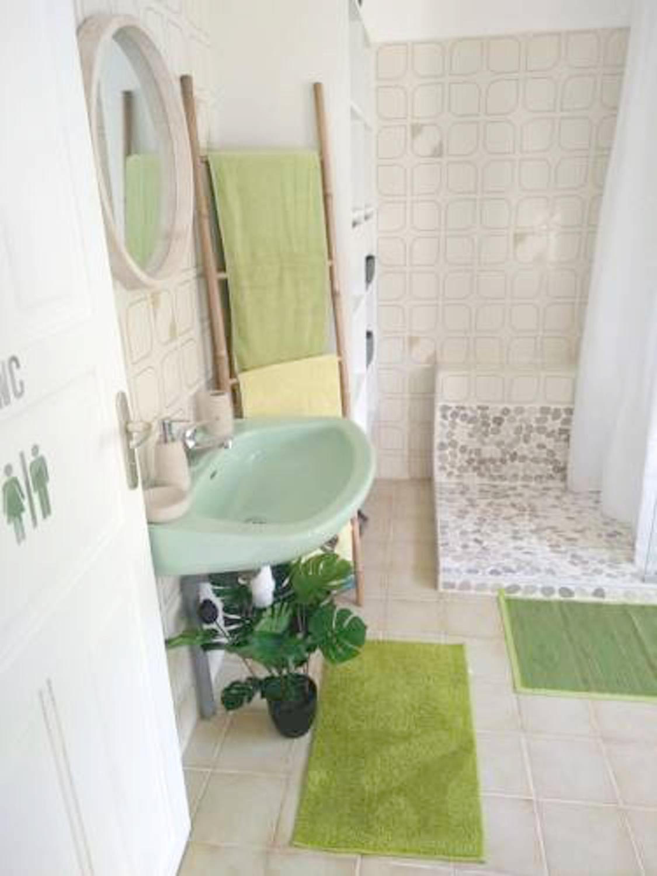 Studio accueillant à Baie Mahault - 20 m² avec piscine privée