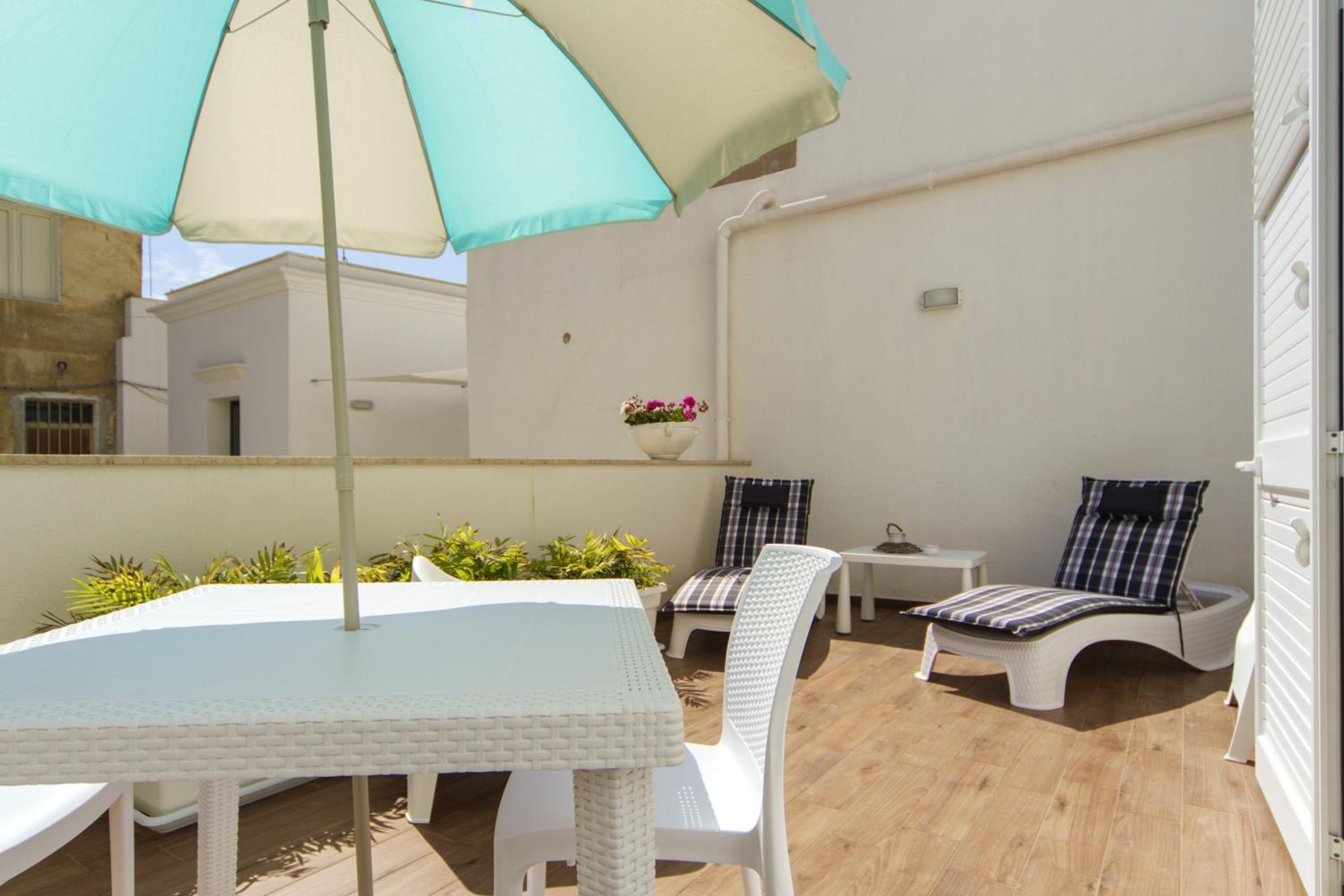 Cosy apartment with terrace in Marsala 30 m² and garden photo 5