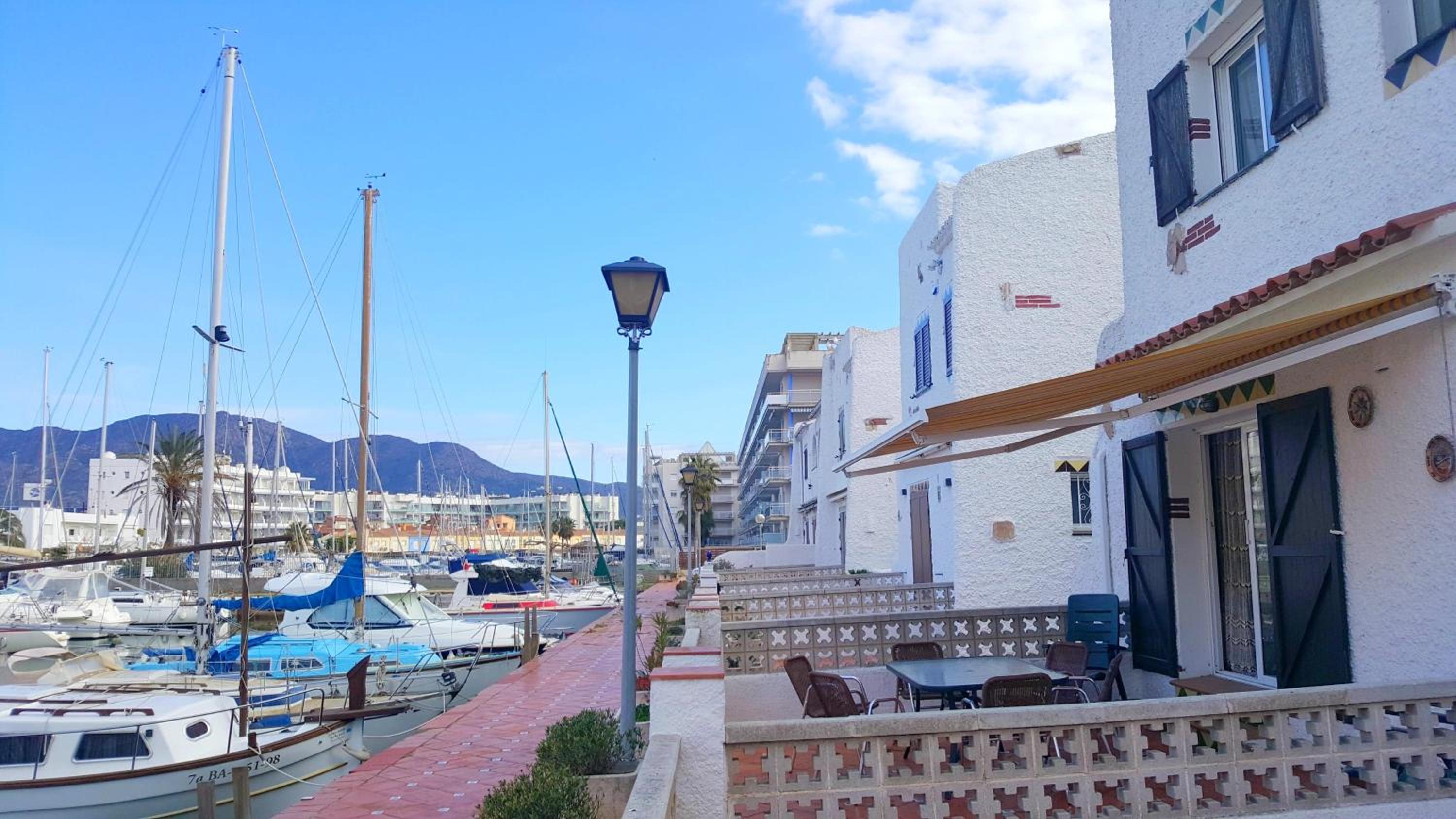 Charming house in Roses with shared pool and sea view view 3
