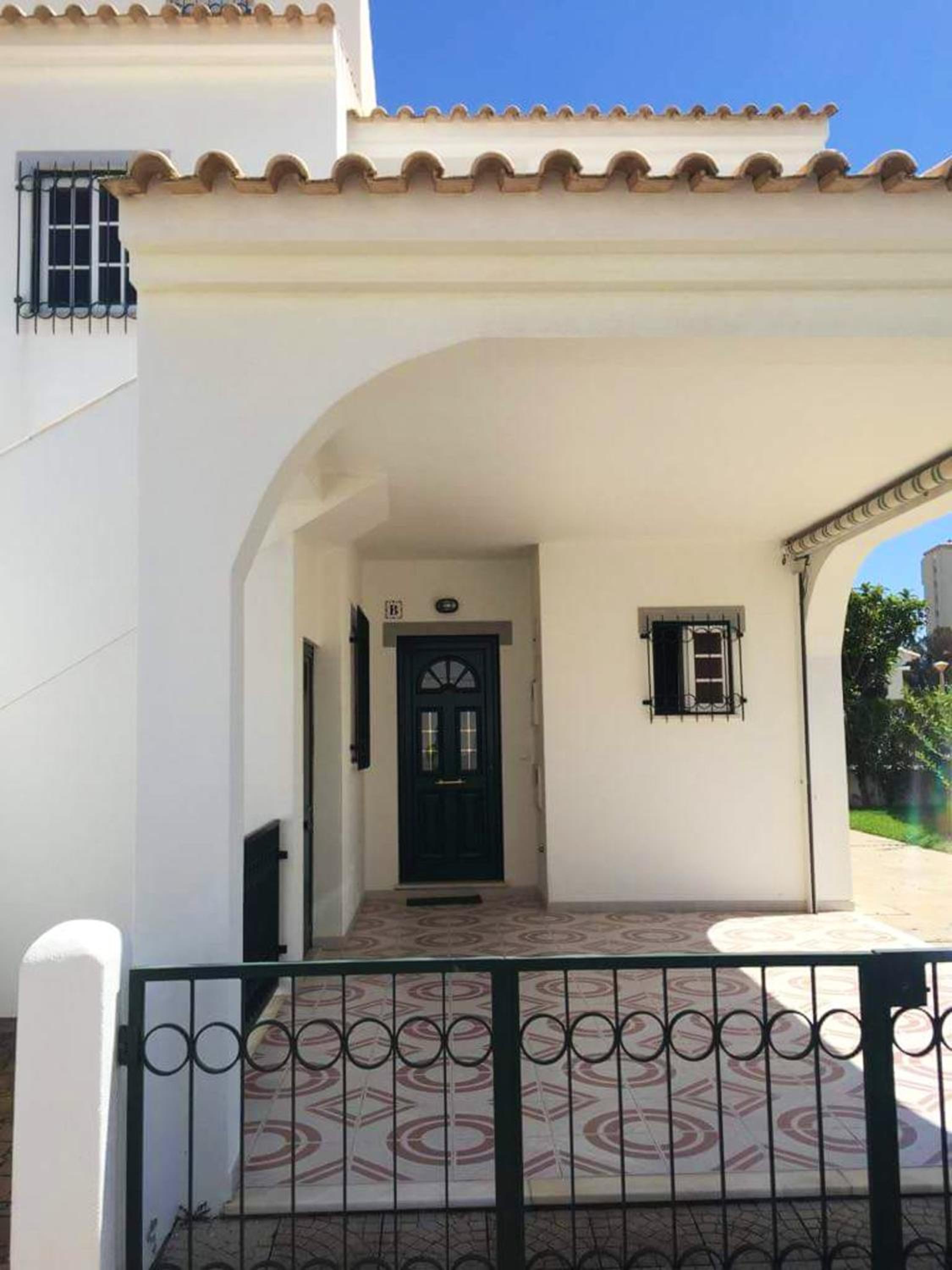 Modern house in Altura with terrace and city view view 5