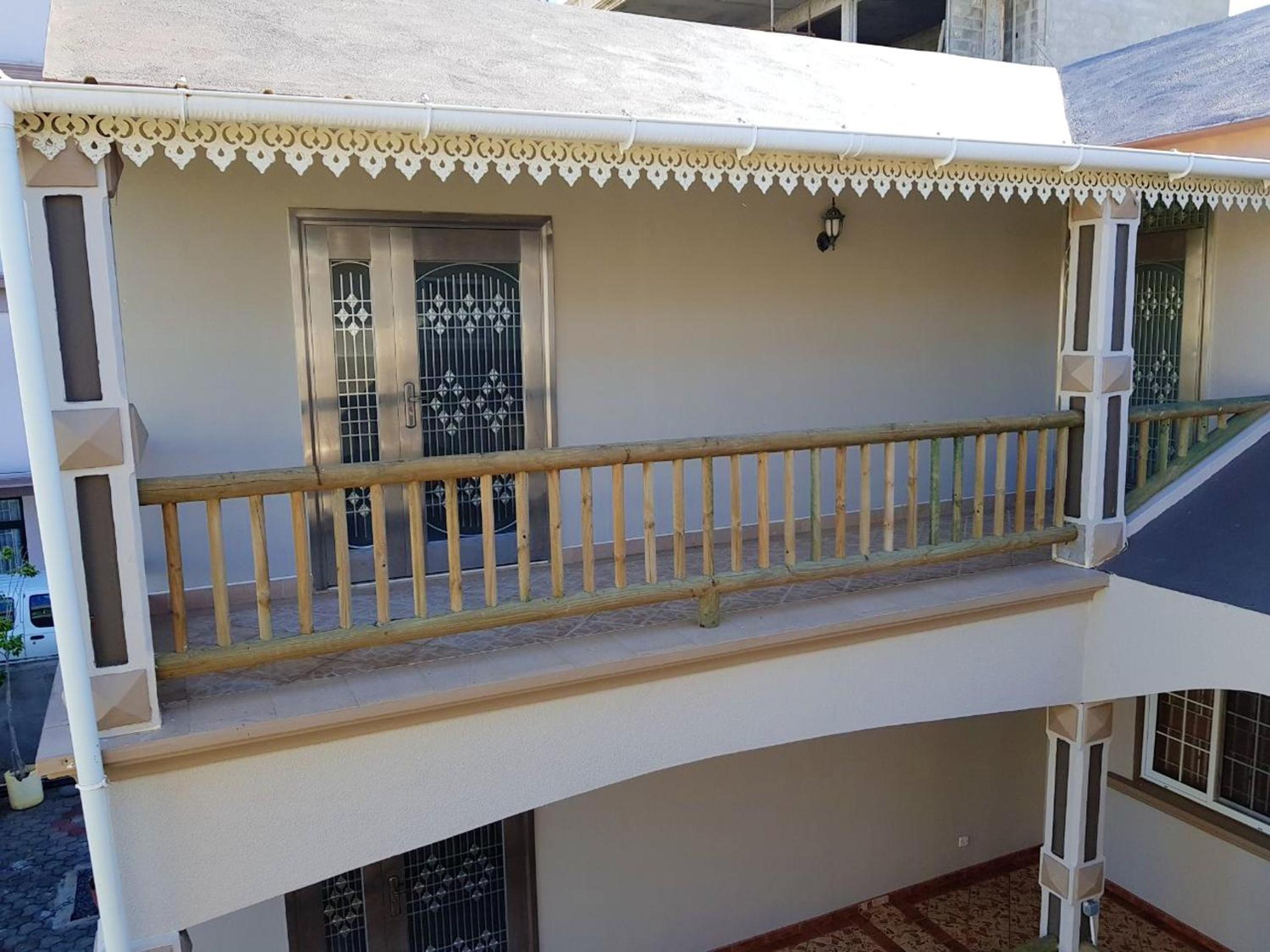 Villa Retreat in Flic en Flac with Private Pool view 3
