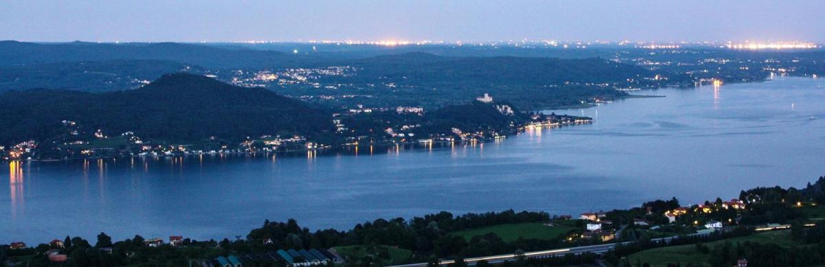 2 bedrooms appartement with enclosed garden and wifi at Arona 3 km away from the beach