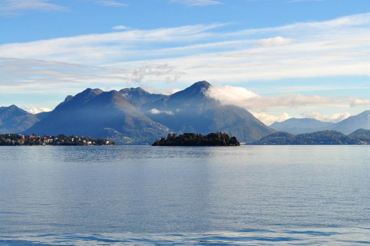 2 bedrooms appartement with enclosed garden and wifi at Arona 3 km away from the beach