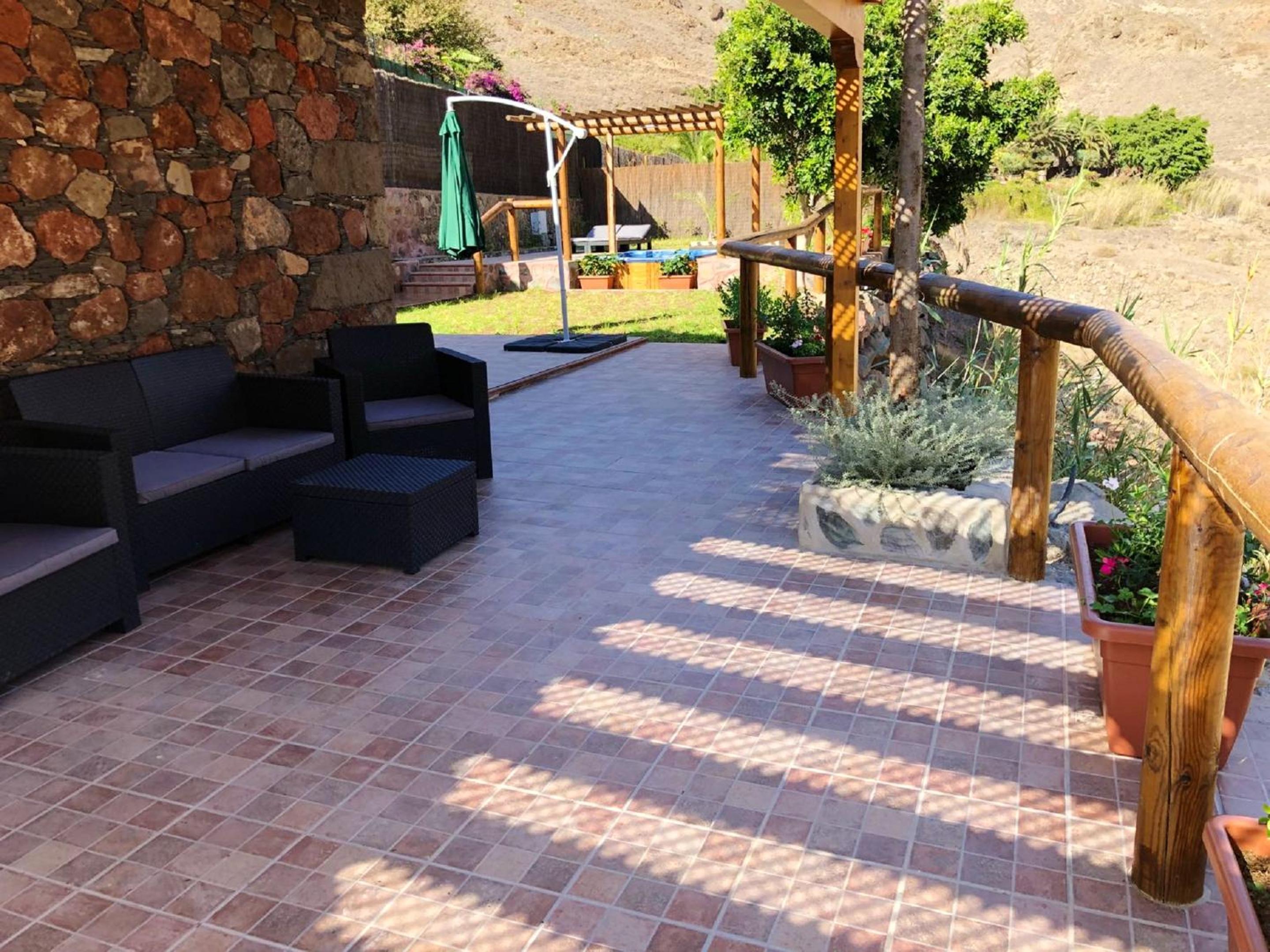 Charming House in San Bartolomé de Tirajana with Jacuzzi photo 5