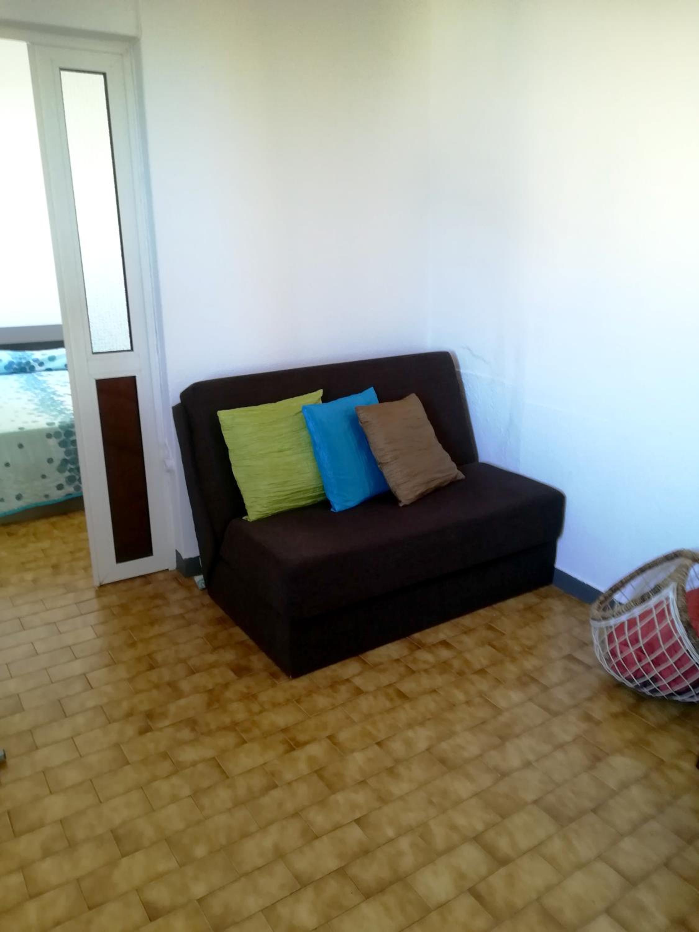 Cosy apartment in Funchal, sea and mountain views, 35 m²