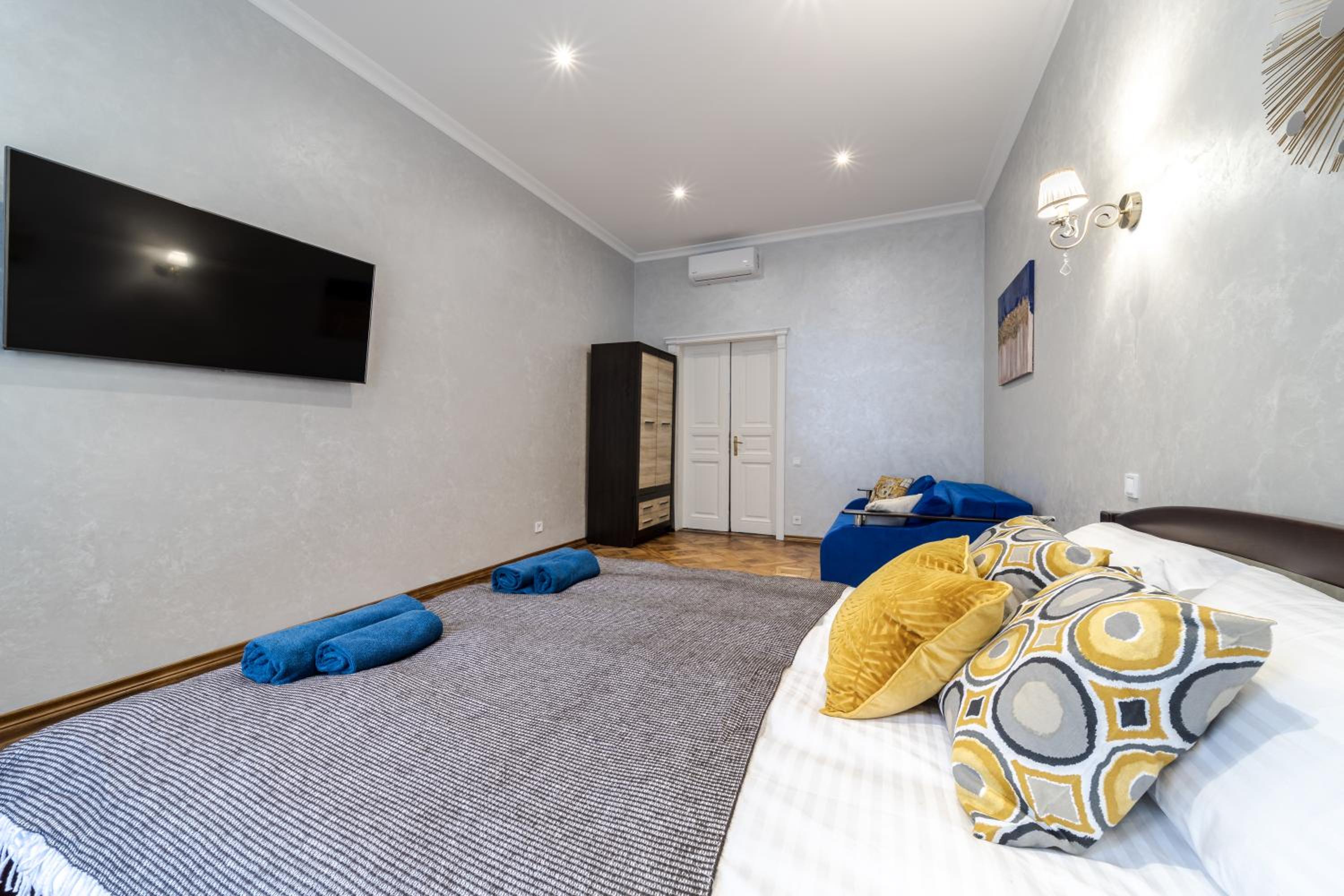 Райська Насолода en Lviv — hotel room