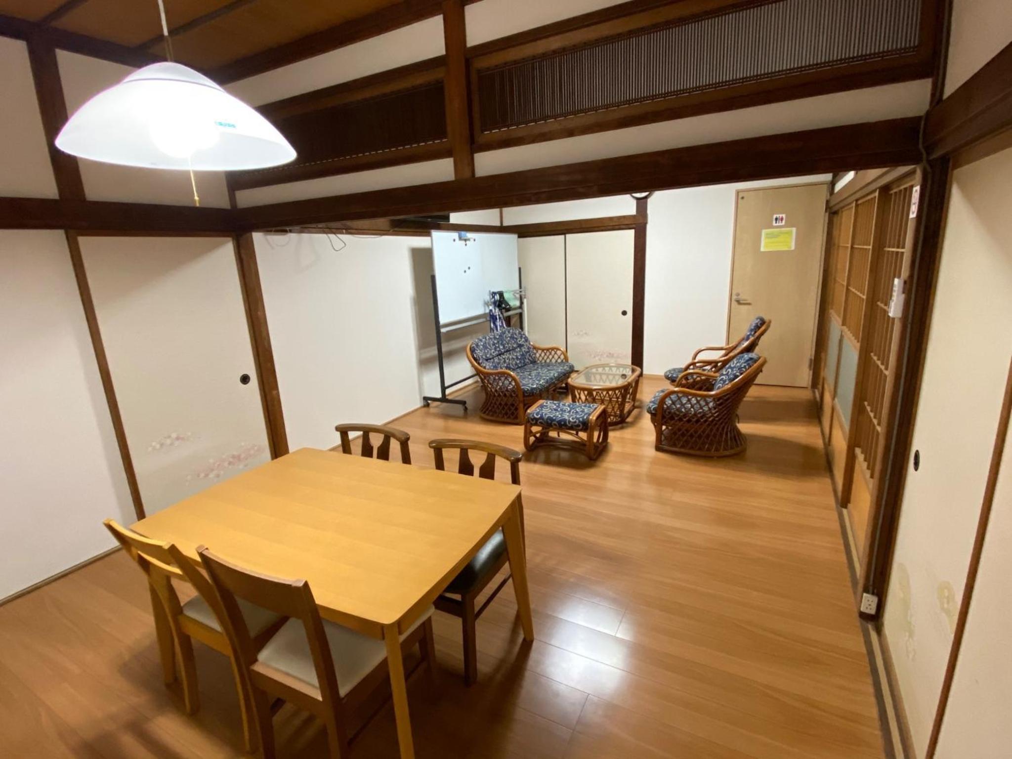 Photo 11