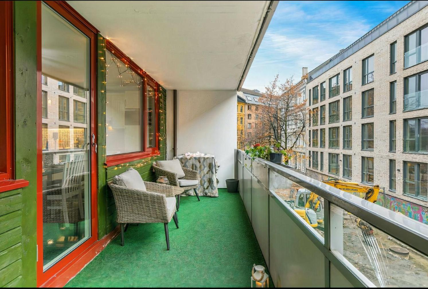 ***UPSCALE***CITY CENTER* view 5