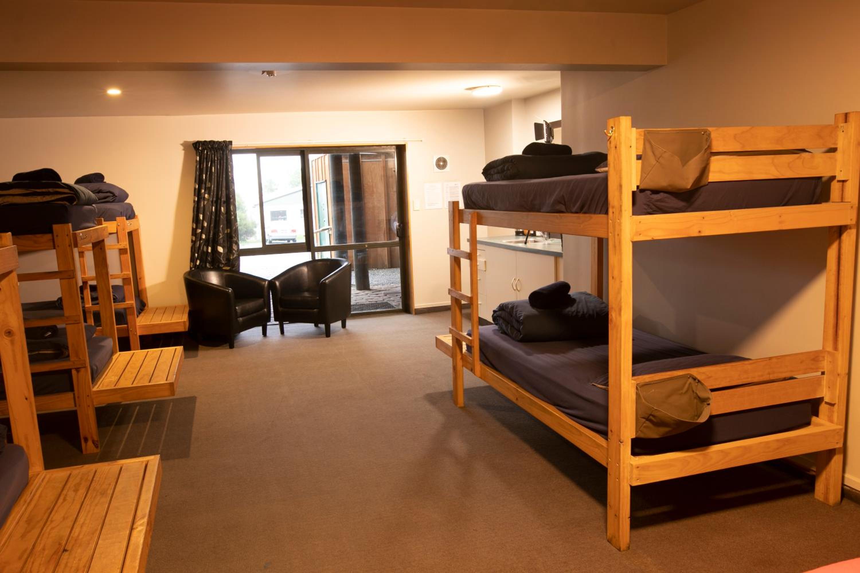 Dusky Lodge