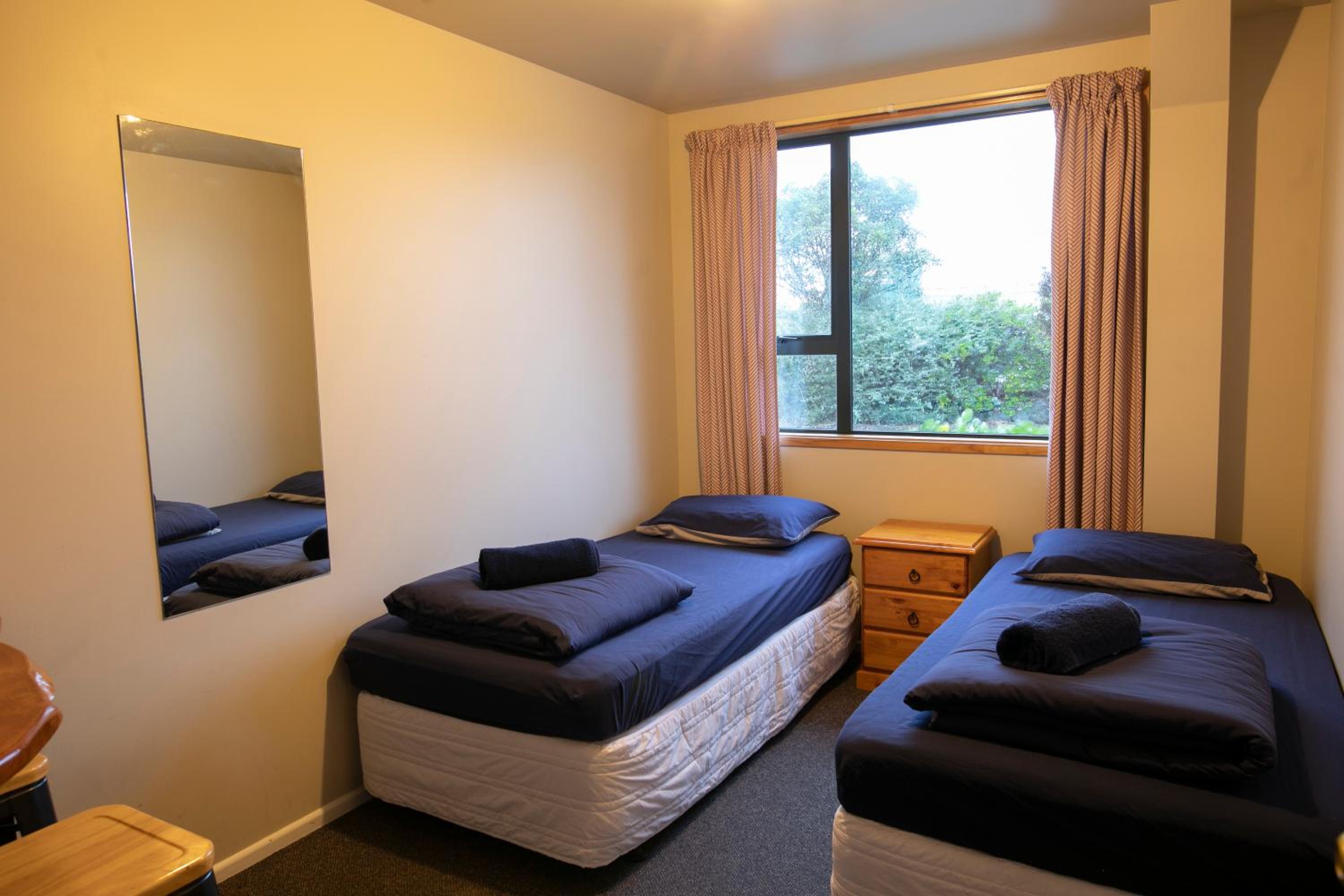 Dusky Lodge