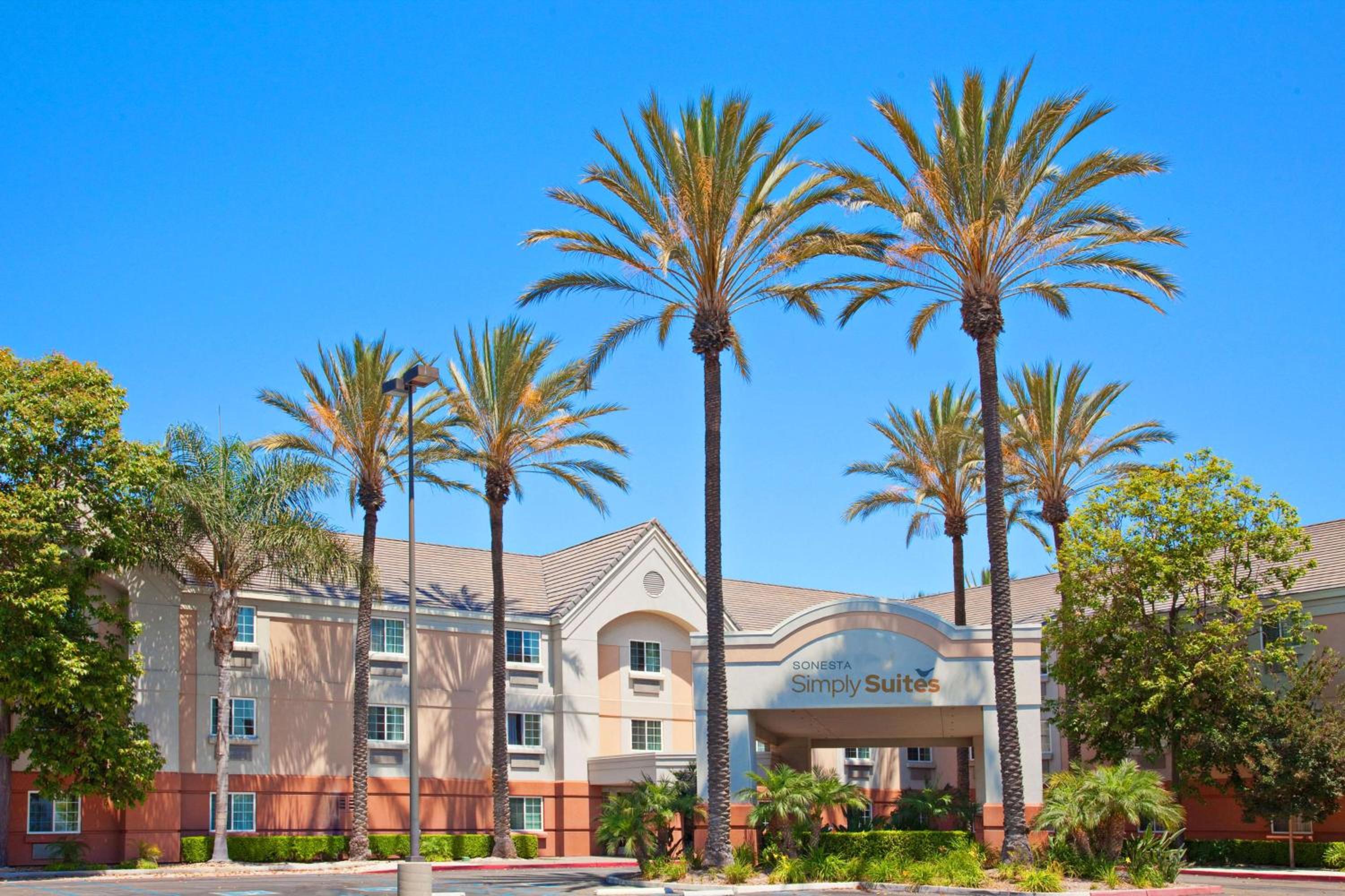Santa Ana Vacations - Sonesta Simply Suites Orange County Airport - Property Image 13