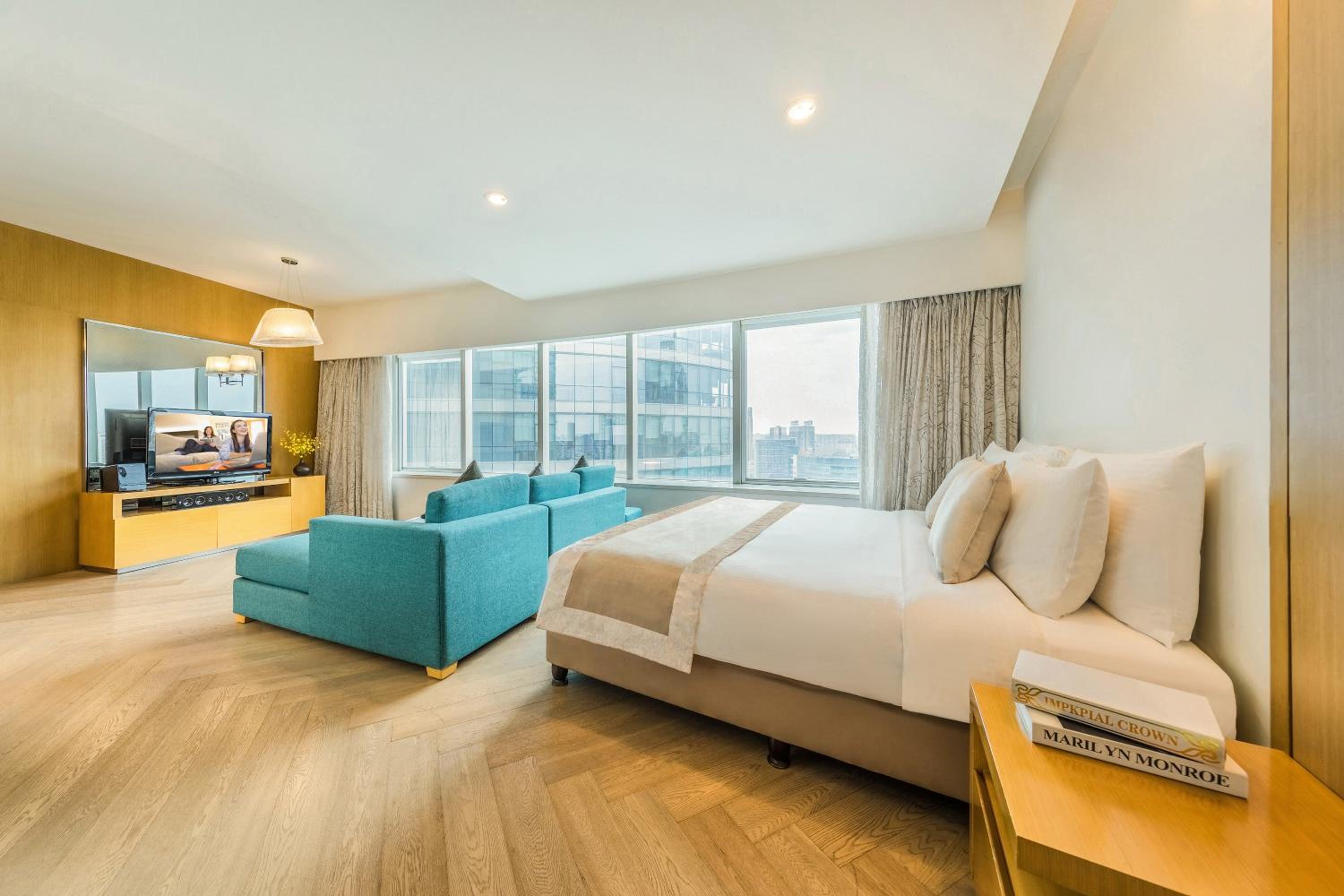 Somerset Riverview Chengdu - Image 2