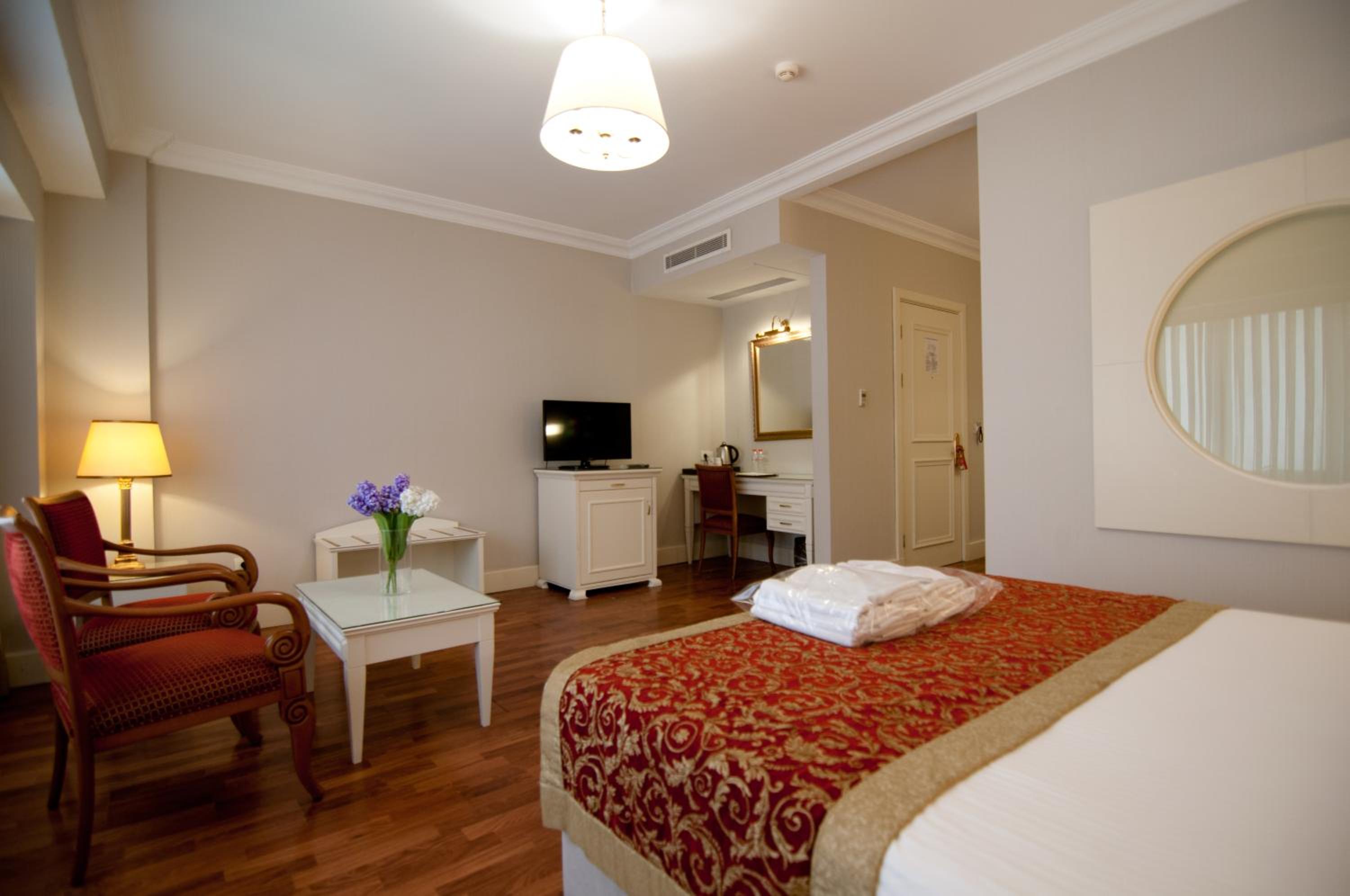 Taksim Metropark Hotel - Image 59