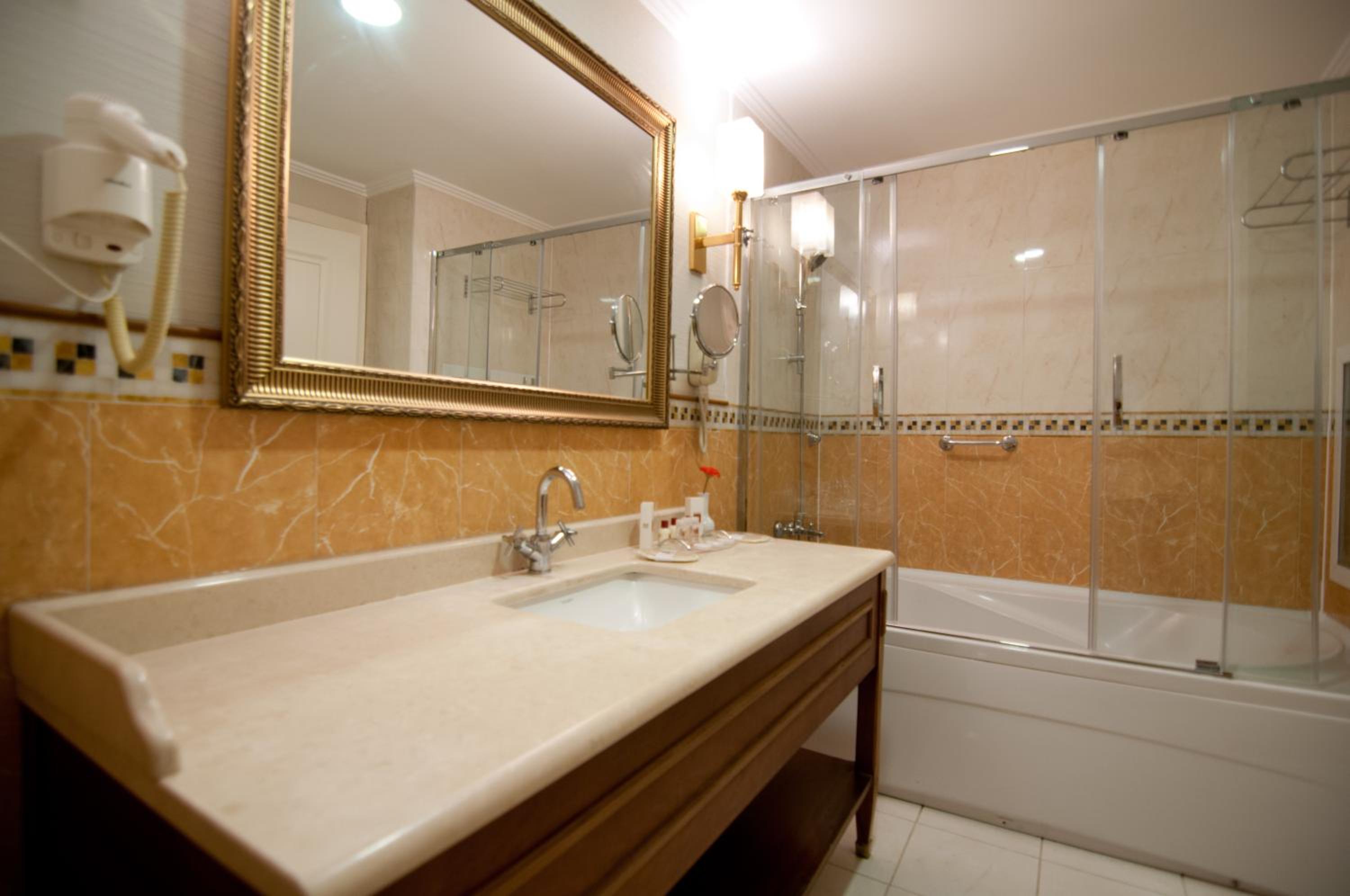 Taksim Metropark Hotel - Image 80