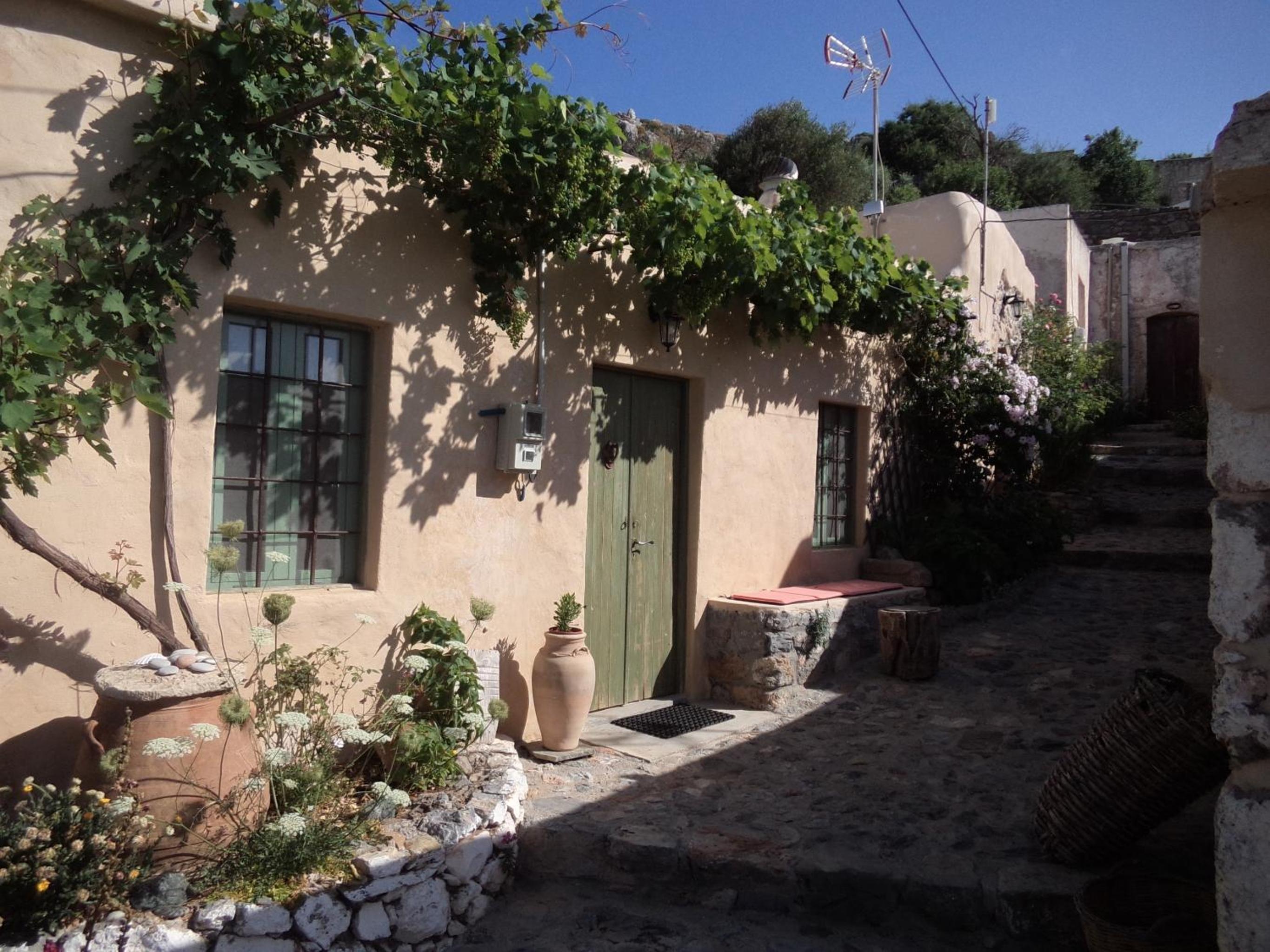 Sitanos Athena House view 3