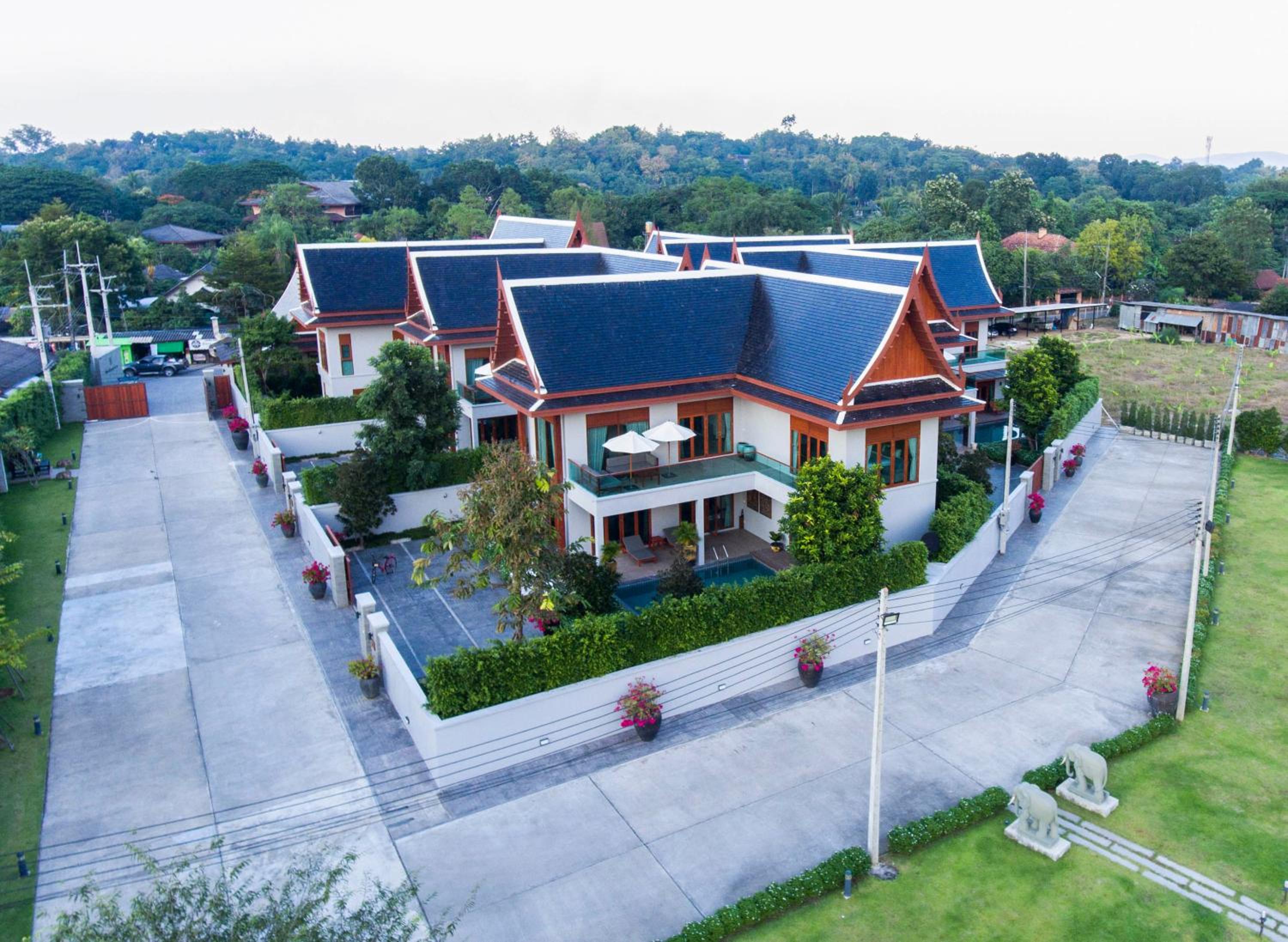 Mae Rim Grace view 4