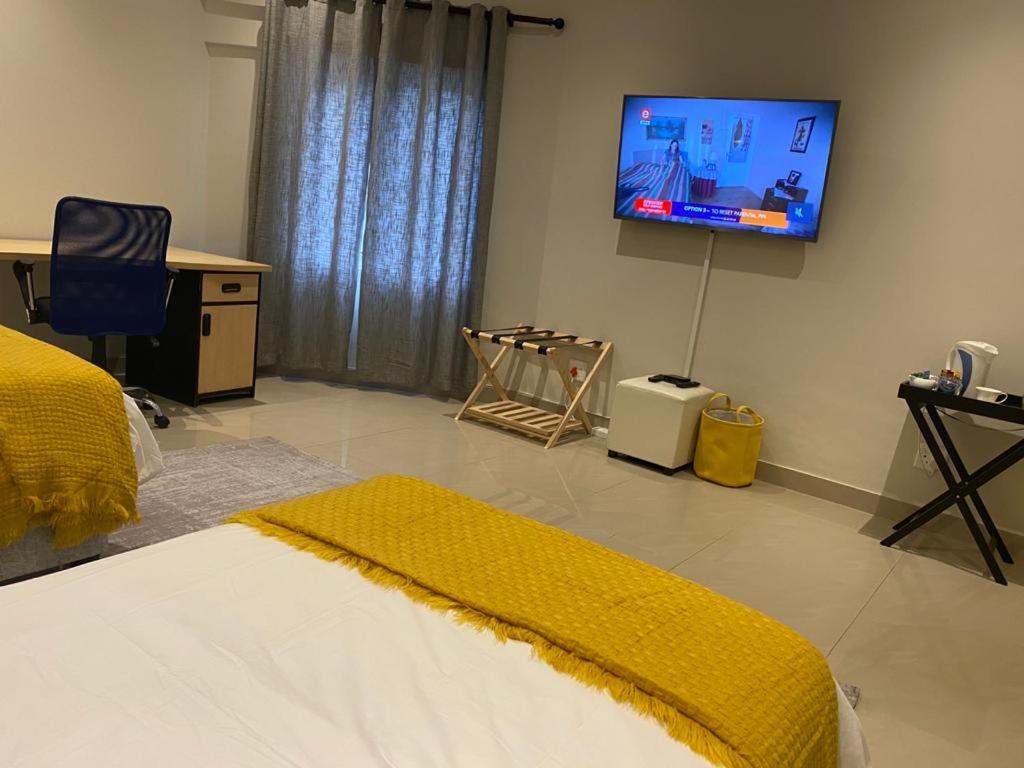 hotel room
