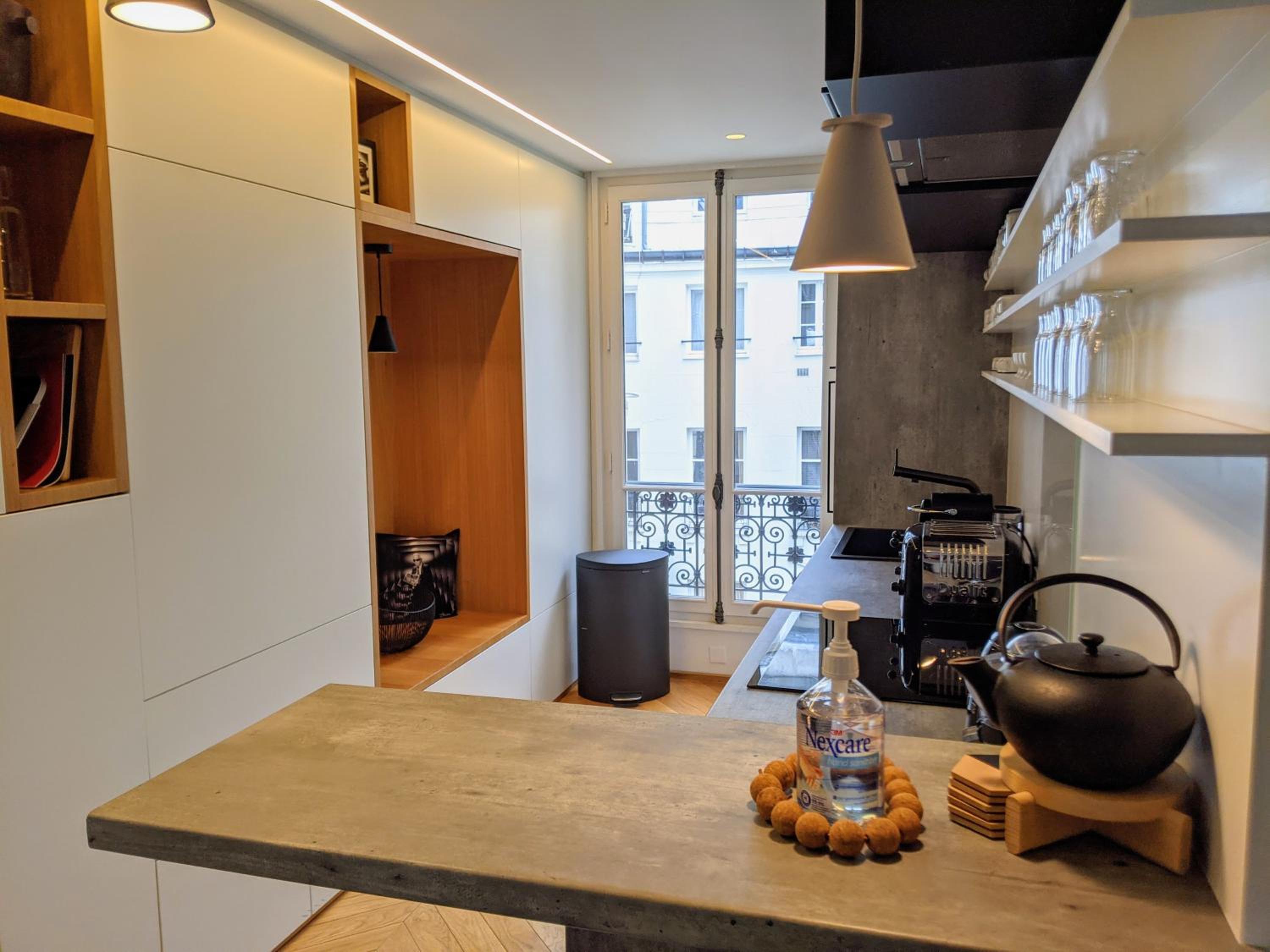 RESIDENCES HARCOURT - Ile Saint Louis - PARIS