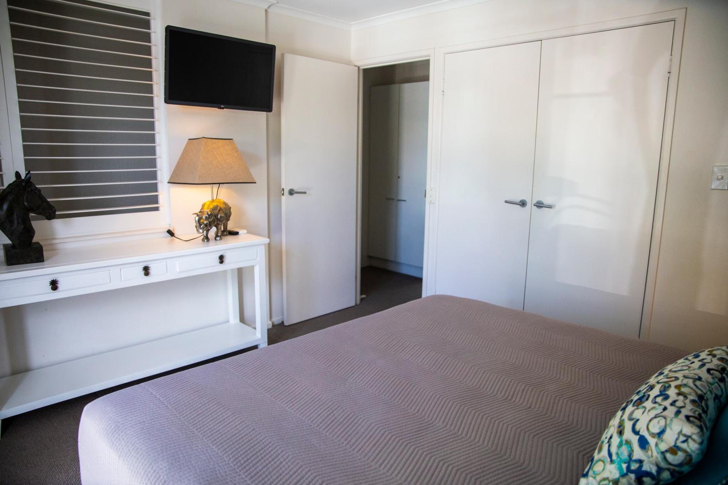 Noosaville Vacations - 2 Bedroom Renovated Townhouse, Walk to Noosa River - Property Image 20