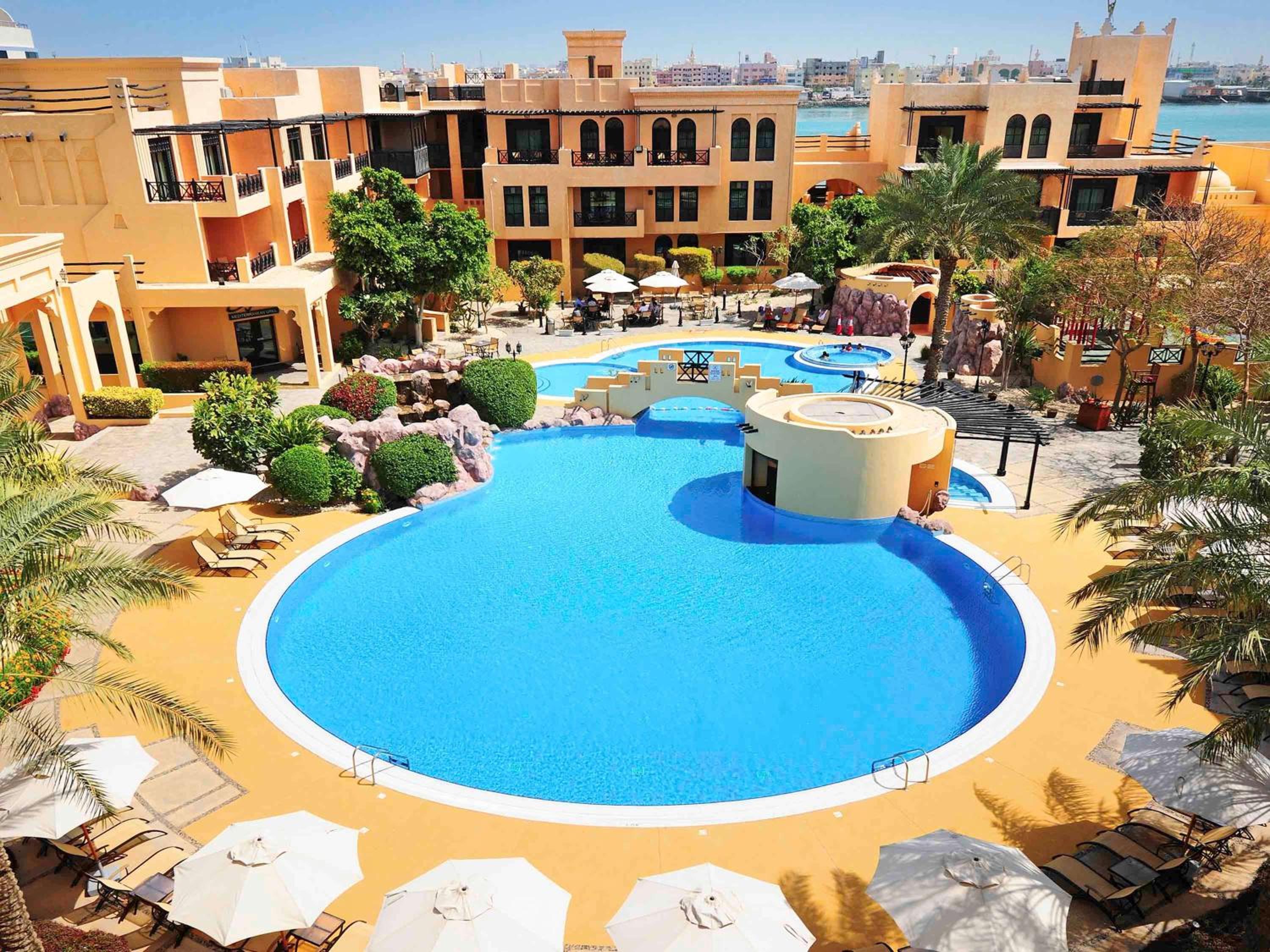 Novotel Bahrain Al Dana Resort 5