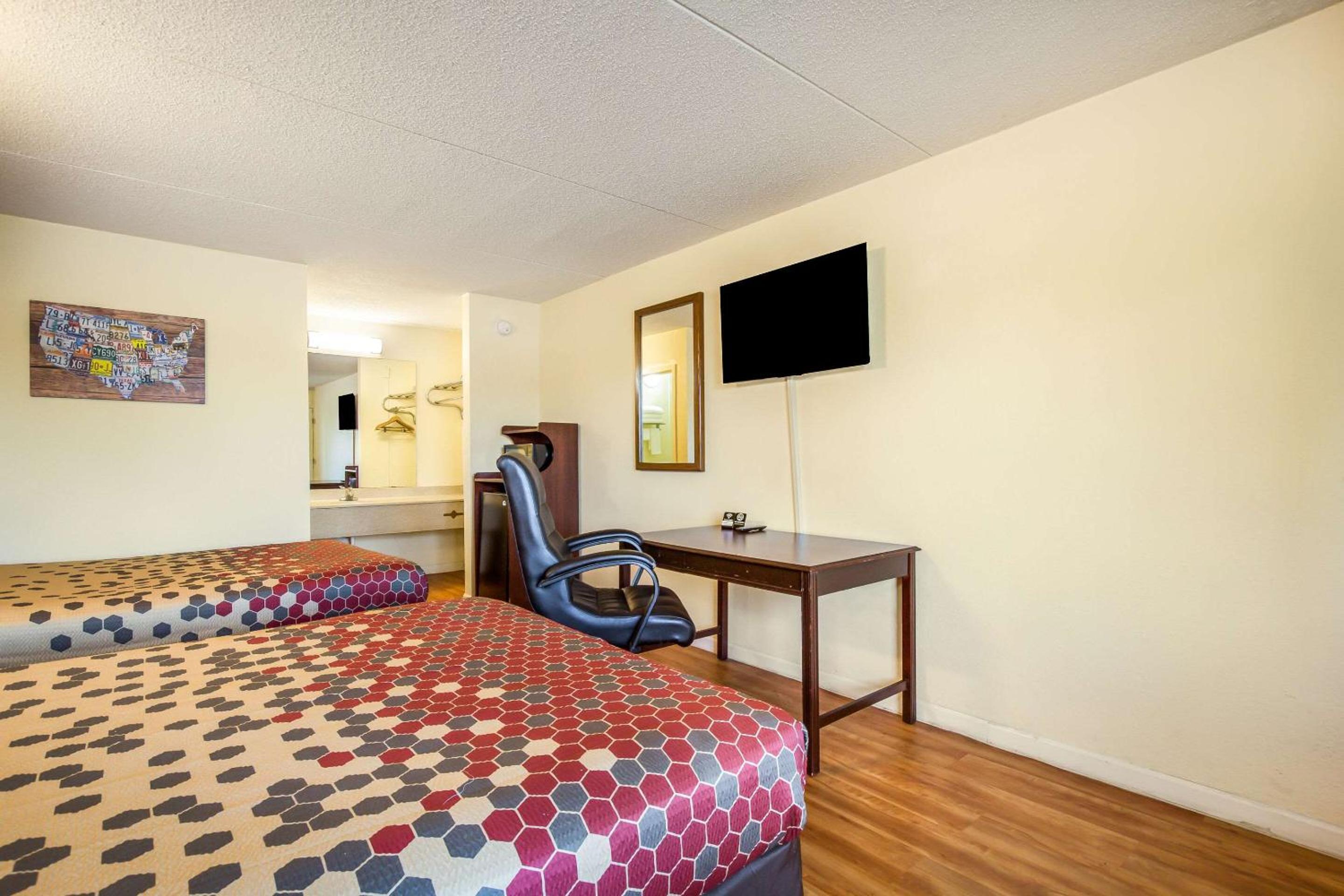 Danville Vacations - Americas Best Value Inn Danville - Property Image 55
