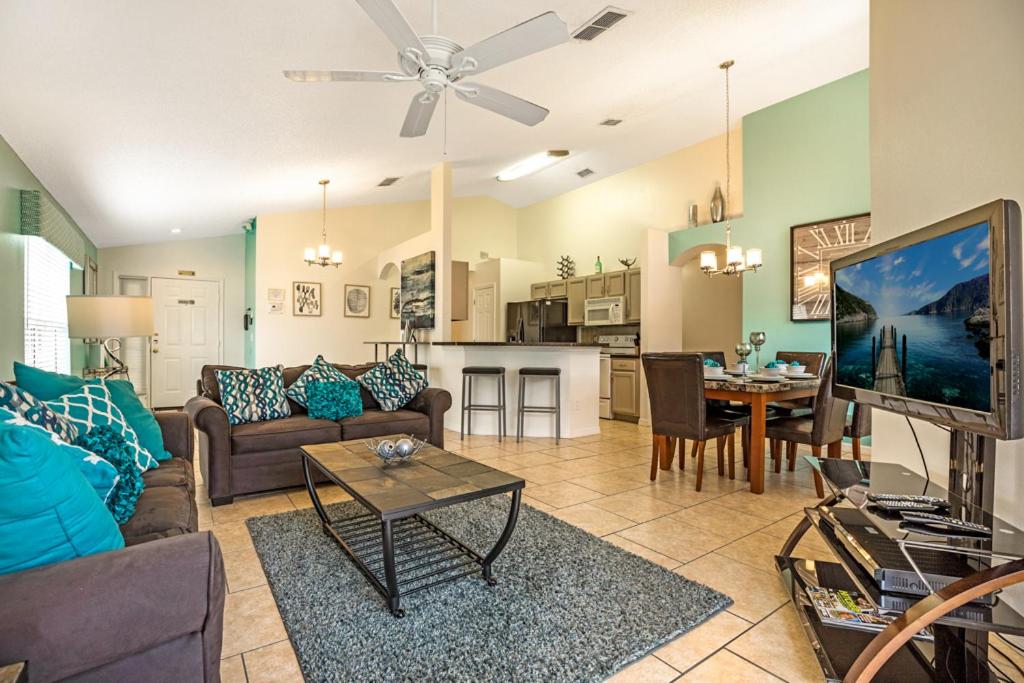 Disney Area Villa South-Facing Pool and Spa Game Room