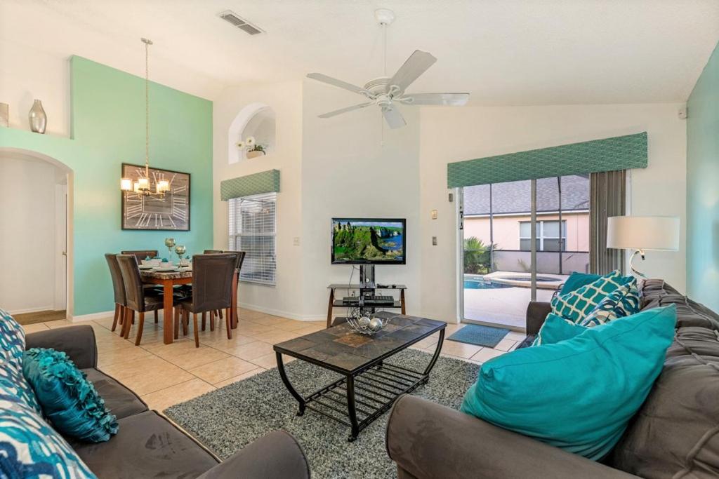 Disney Area Villa South-Facing Pool and Spa Game Room