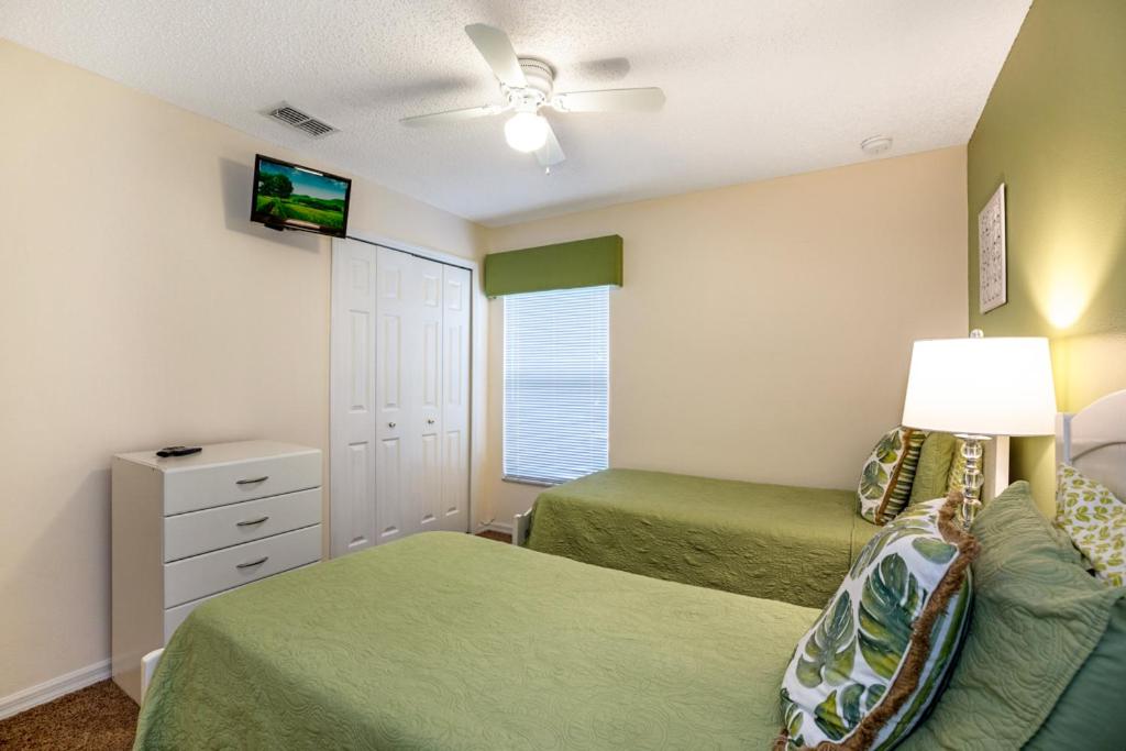 Disney Area Villa South-Facing Pool and Spa Game Room