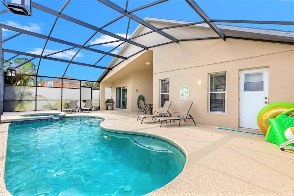 Disney Area Villa South-Facing Pool and Spa Game Room