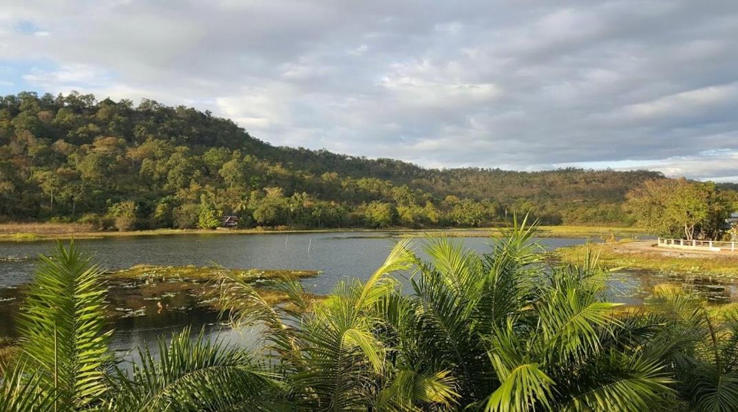 บ้านภูเคียงน้ำรีสอร์ท ที่พักใกล้วัดเรืองแสง