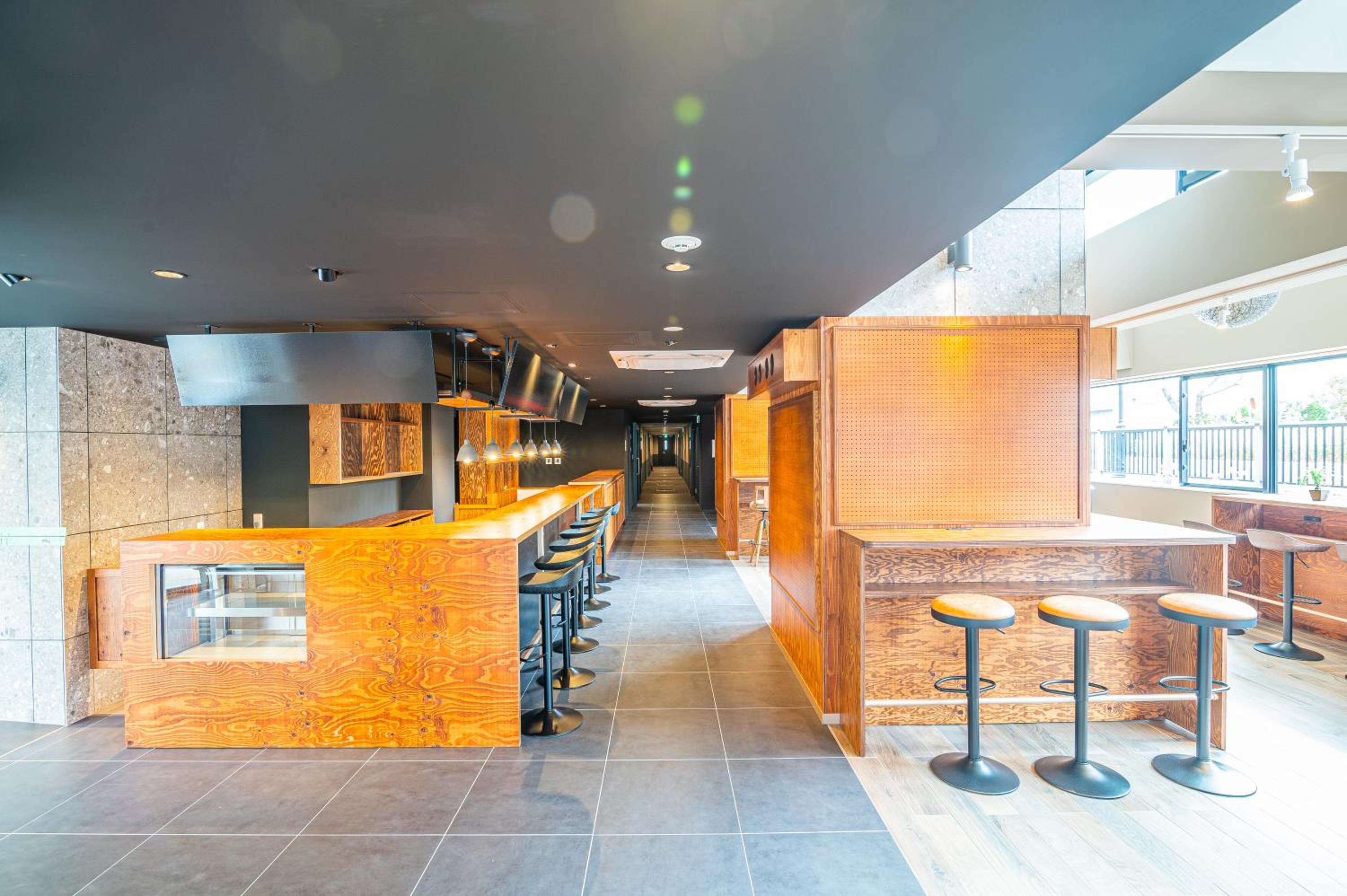 Wise Owl Hostels River Tokyo