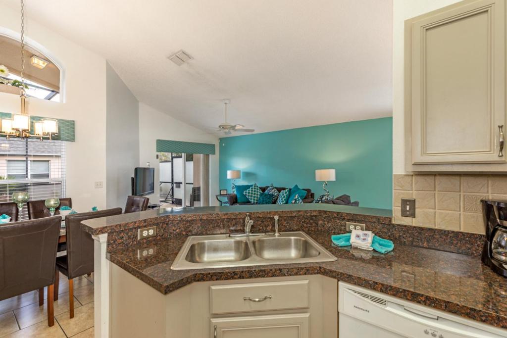 Disney Area Villa South-Facing Pool and Spa Game Room