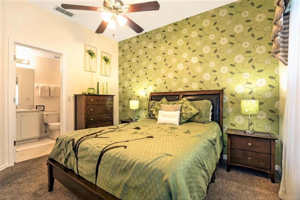Disney Area Villa South-Facing Pool and Spa Game Room