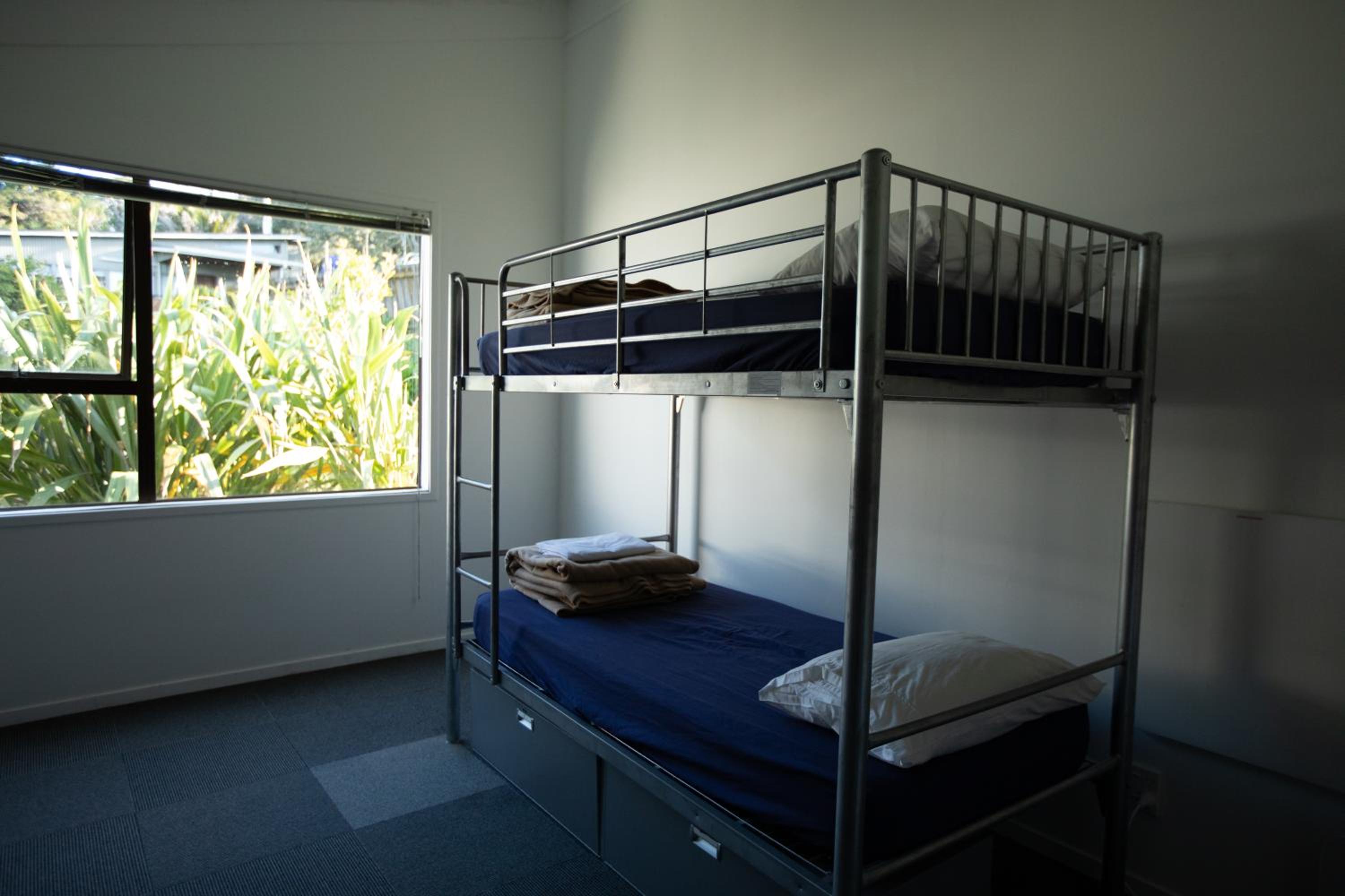 Waiheke Backpackers Hostel view 4