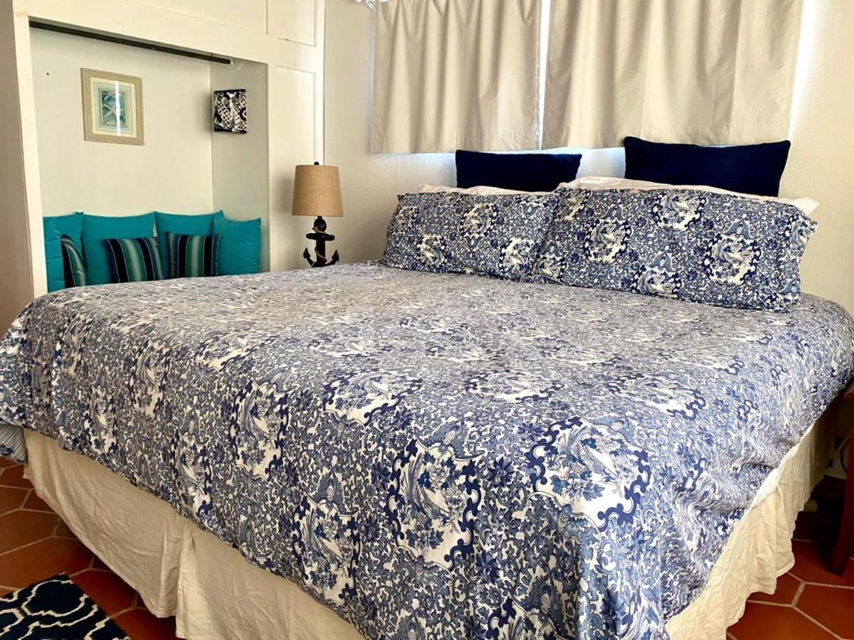 Casita Blanca by FMI Rentals view 3