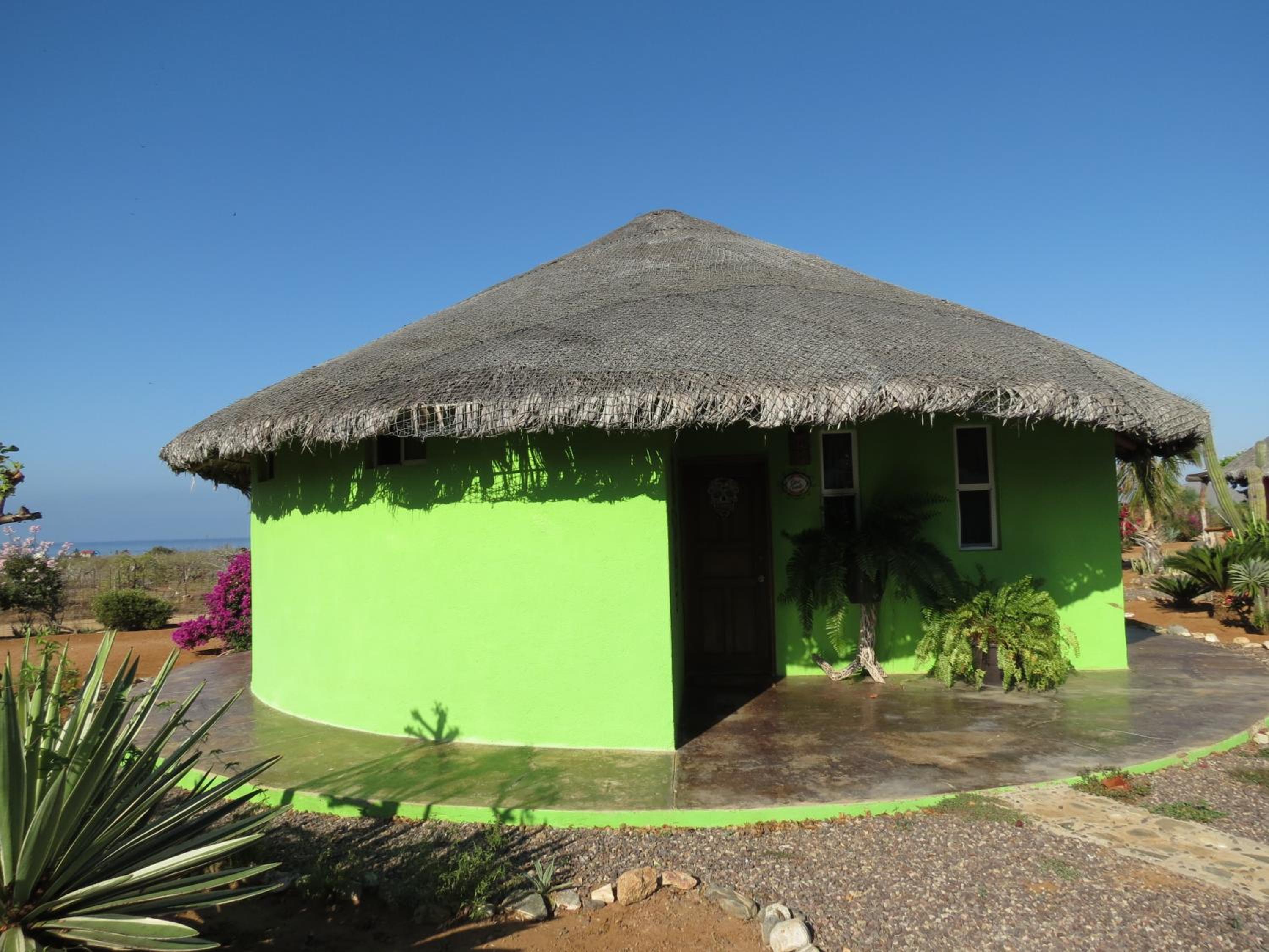 Casitas El Salitral by Rotamundos