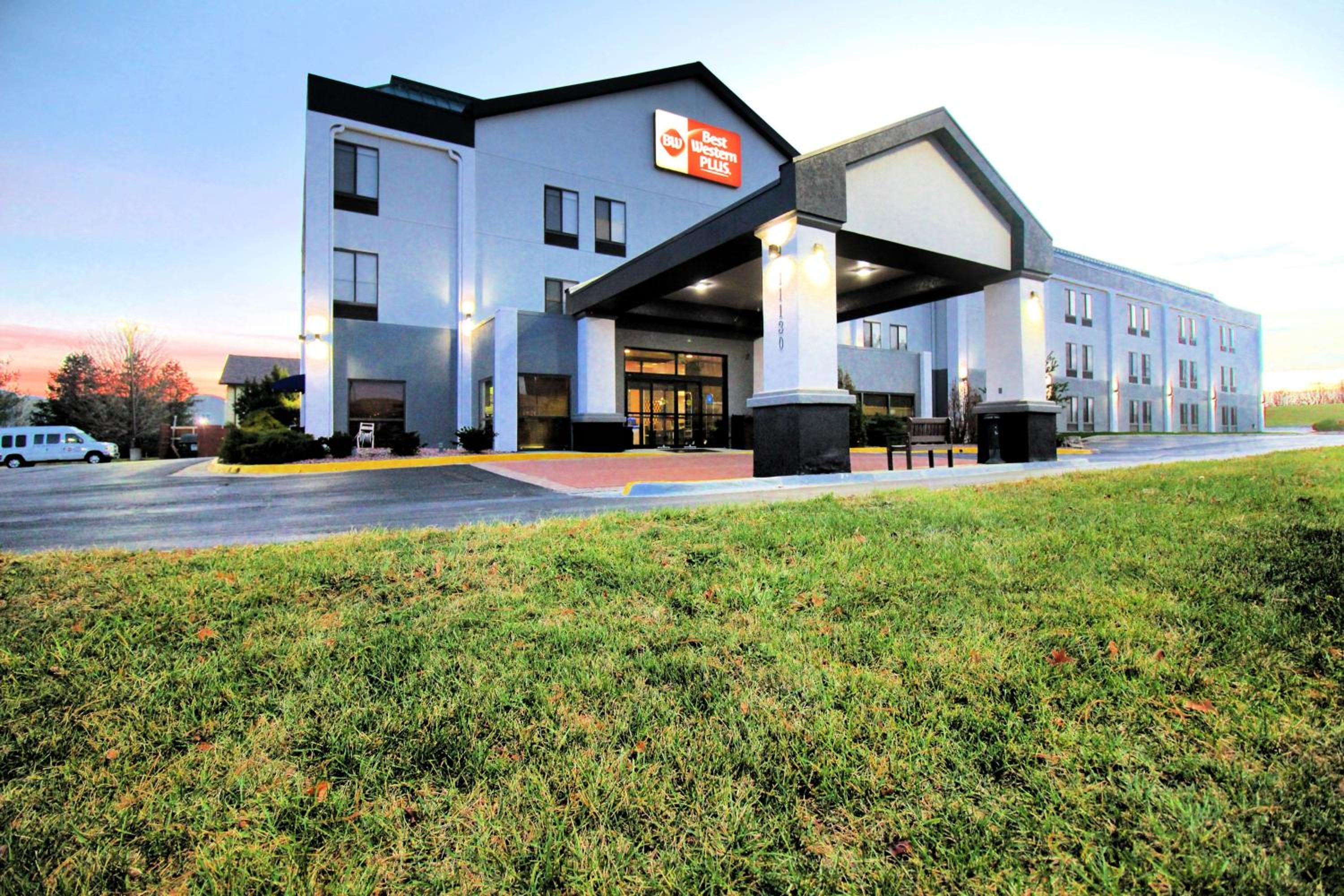 Hotel Best Western Plus Kansas City Airport - KCI East