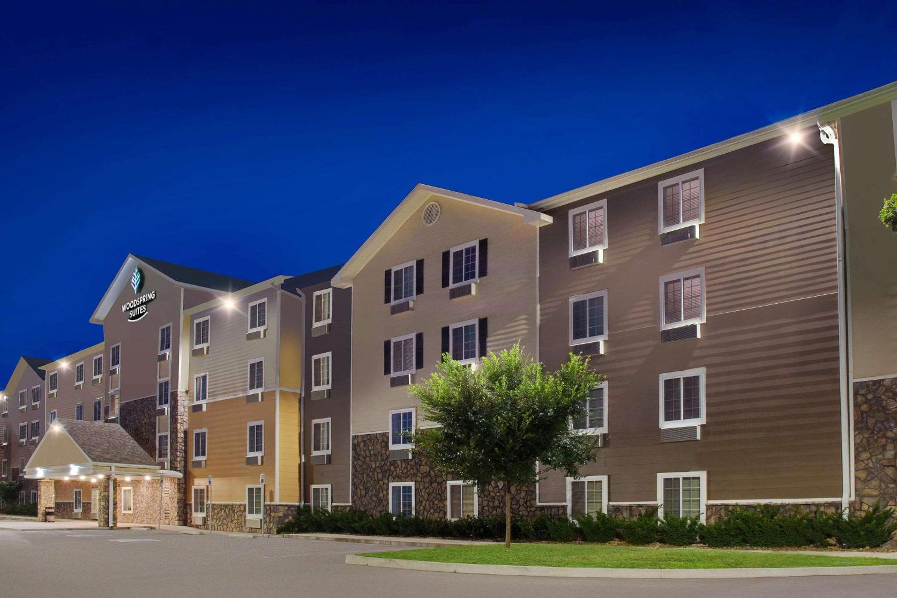 WoodSpring Suites Nashville Airport - Property Image 19