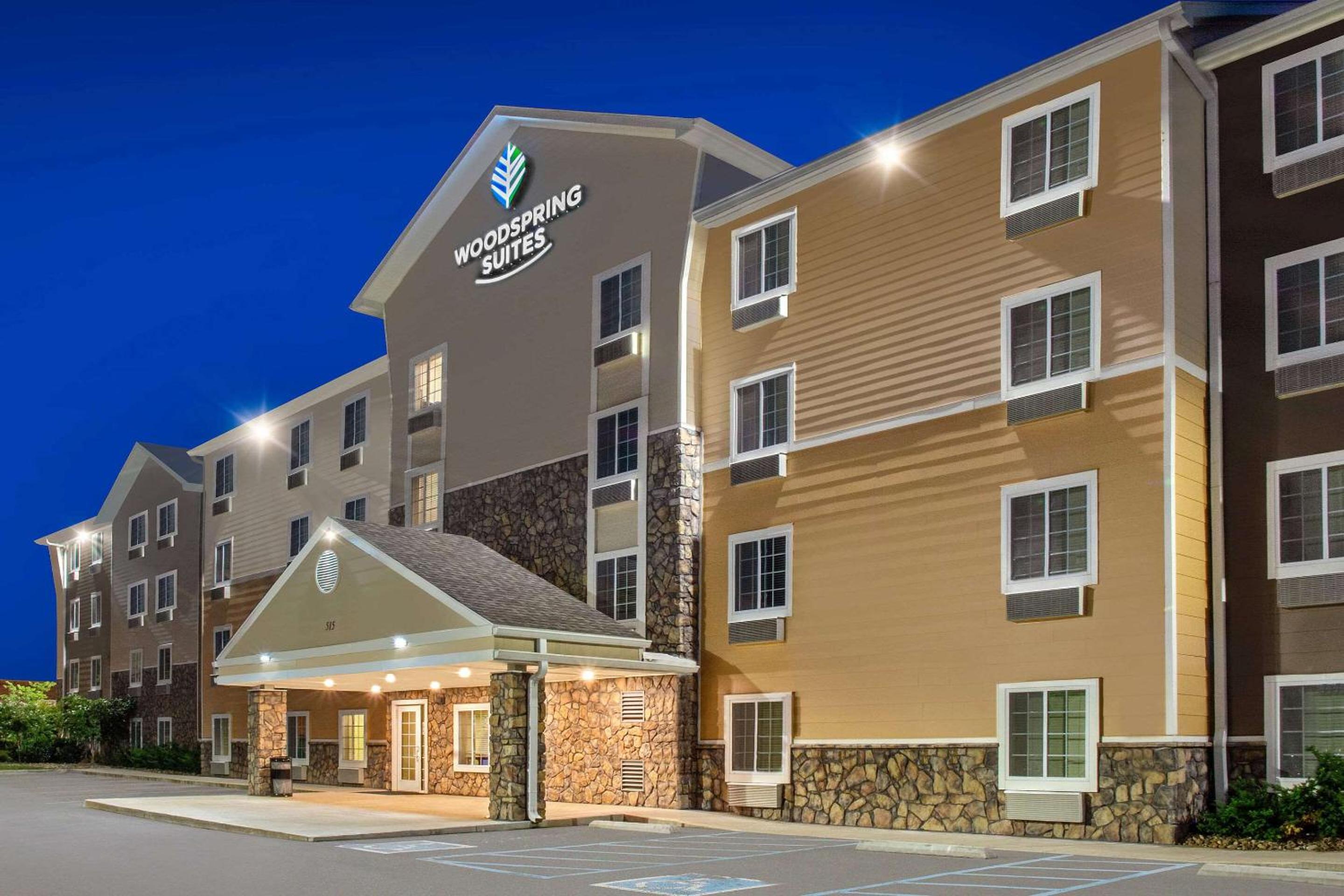 WoodSpring Suites Nashville Airport - Property Image 11