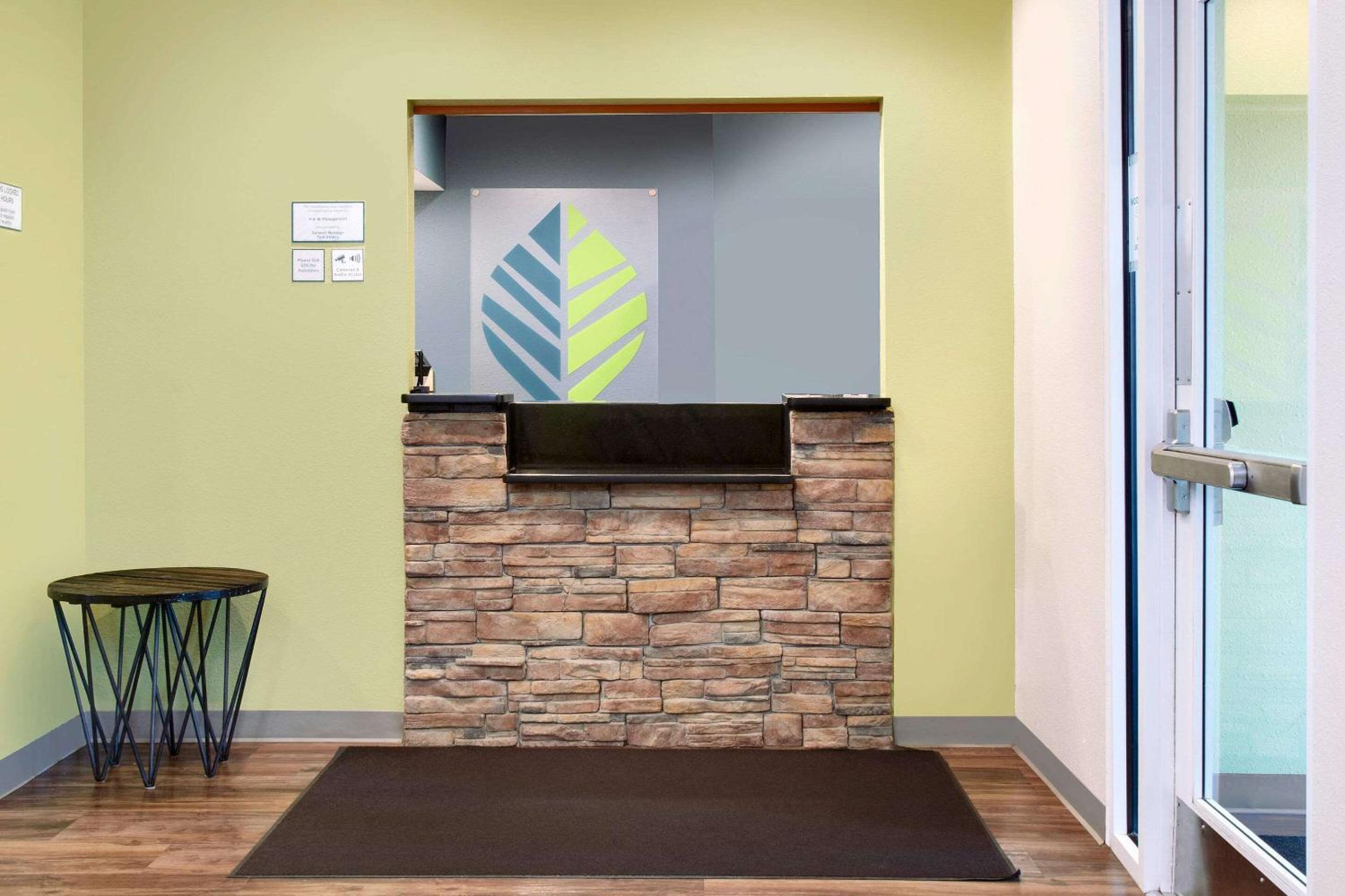 WoodSpring Suites Nashville Airport - Property Image 12