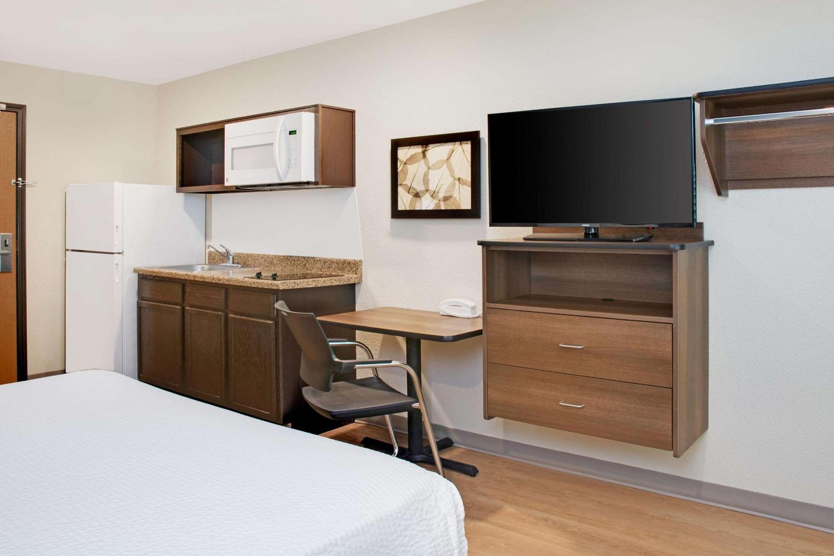 WoodSpring Suites Nashville Airport - Property Image 10