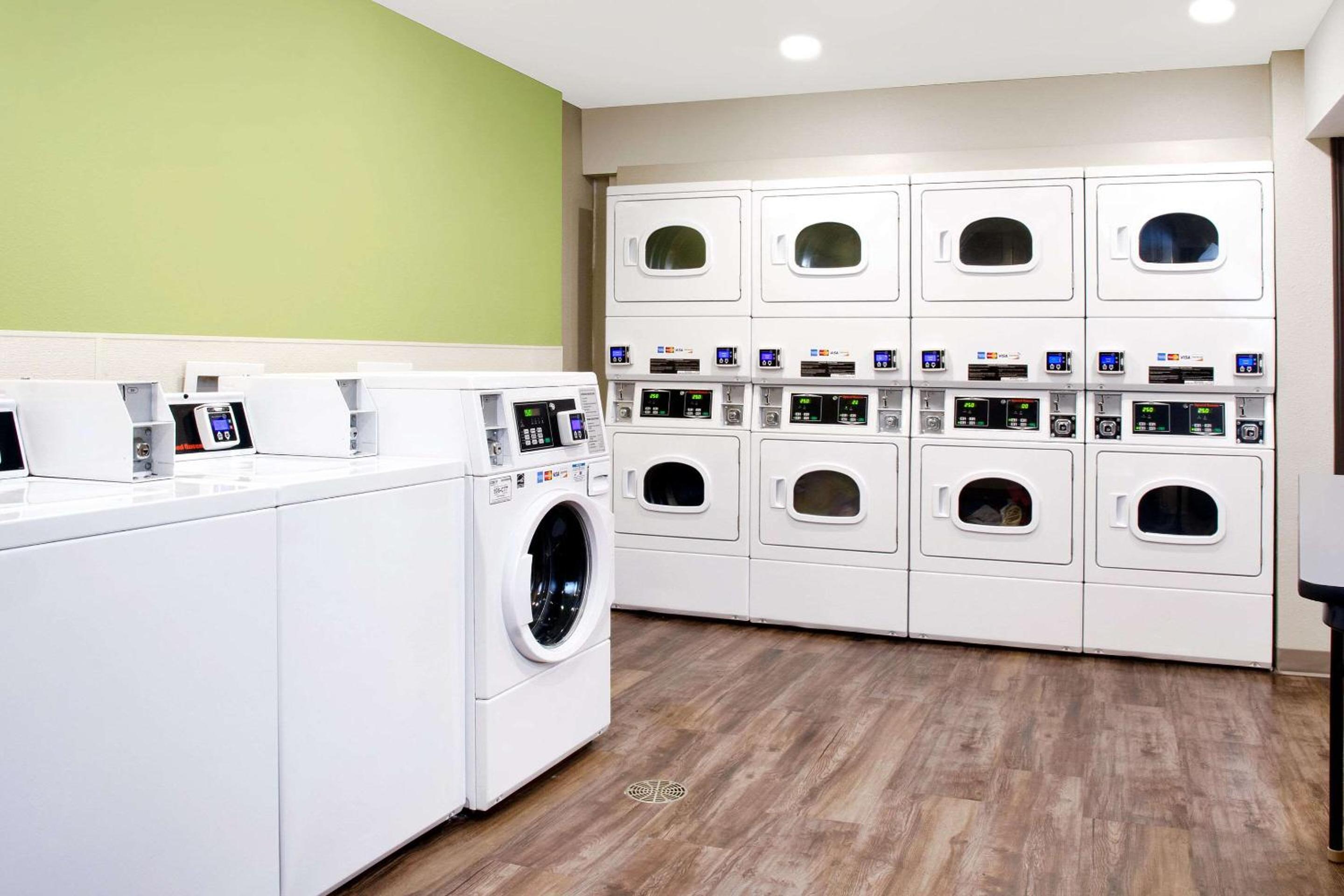 WoodSpring Suites Nashville Airport - Property Image 4