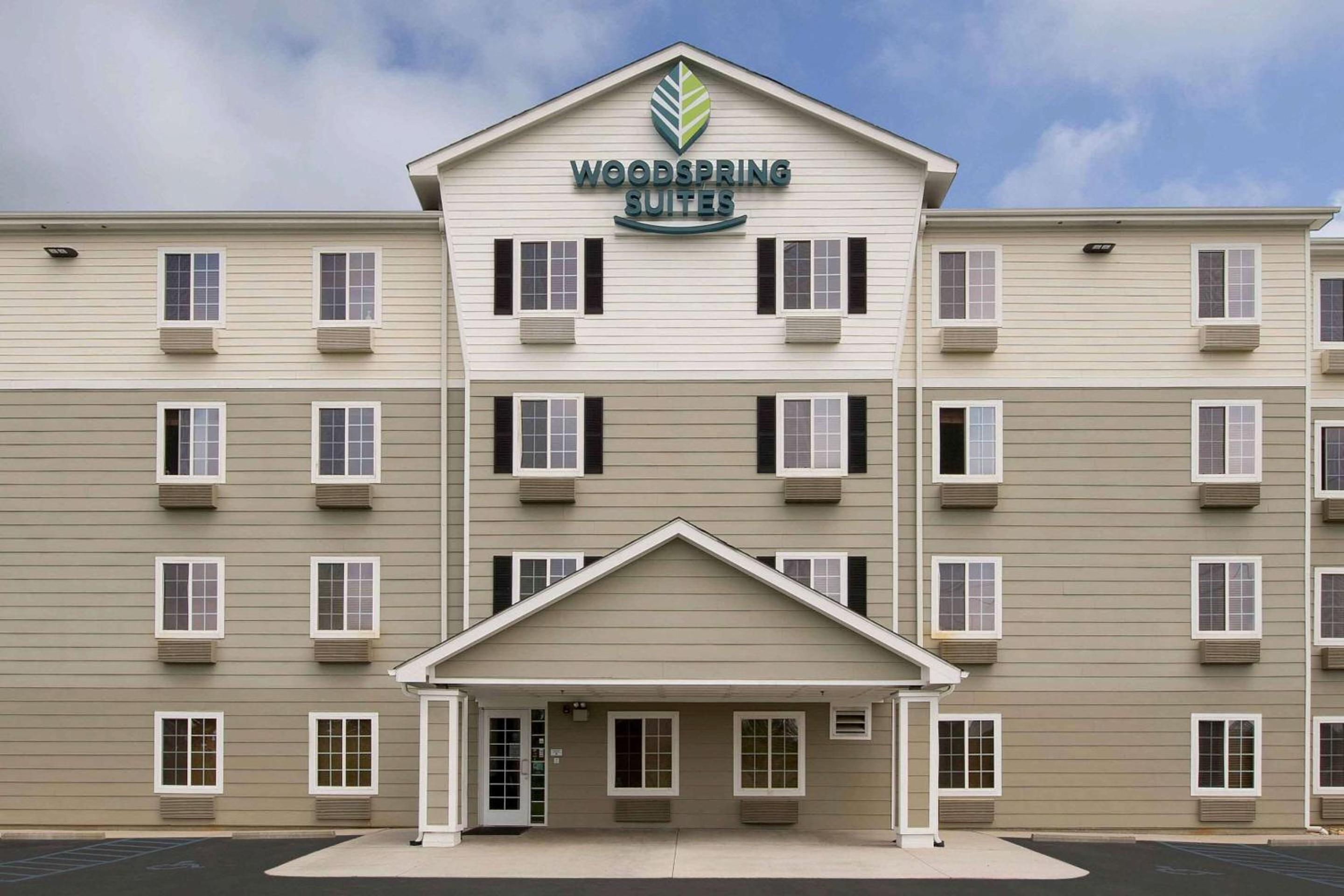 Hotel WoodSpring Suites Greenville Central I-85 - Image 1