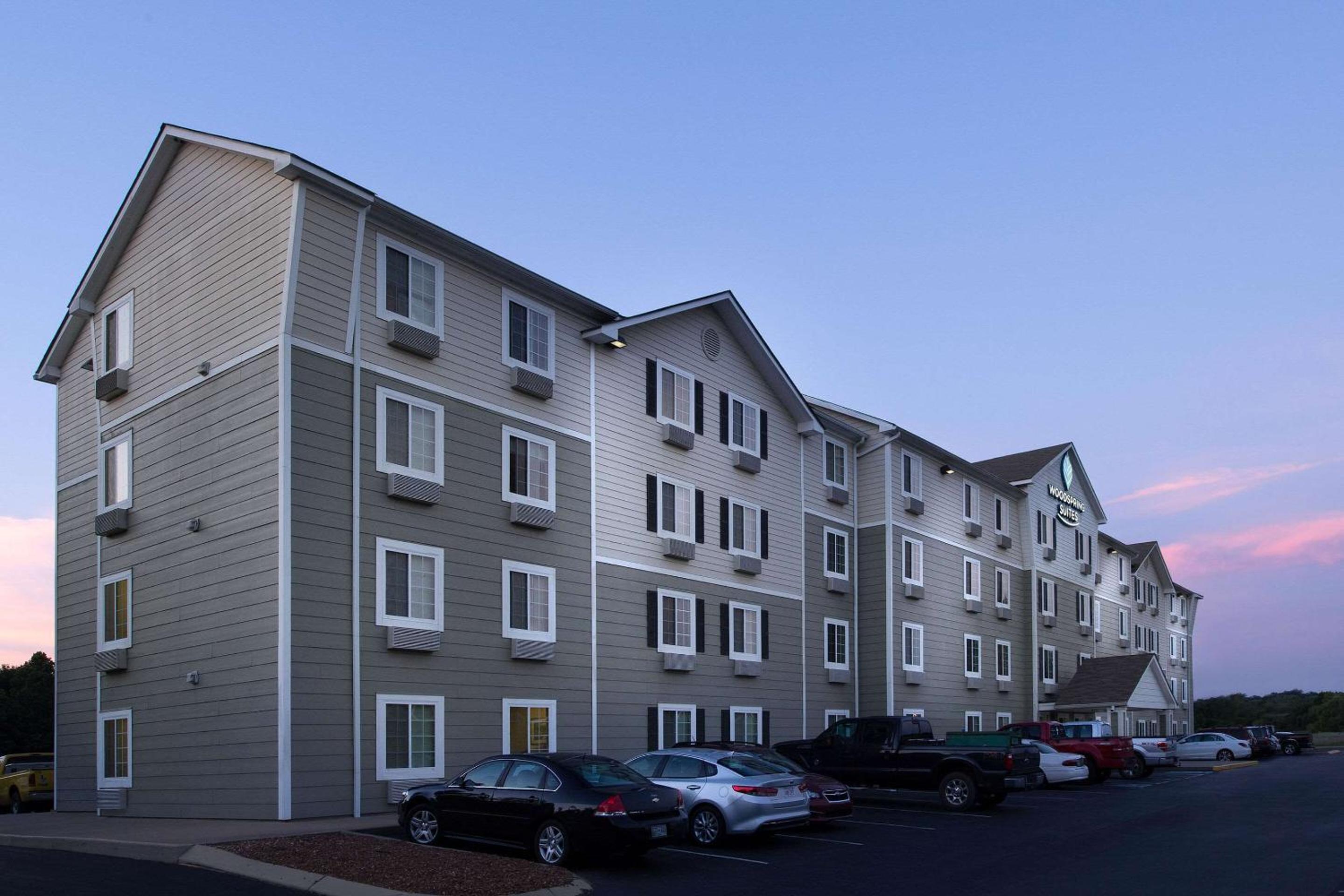 WoodSpring Suites Lebanon - Property Image 2