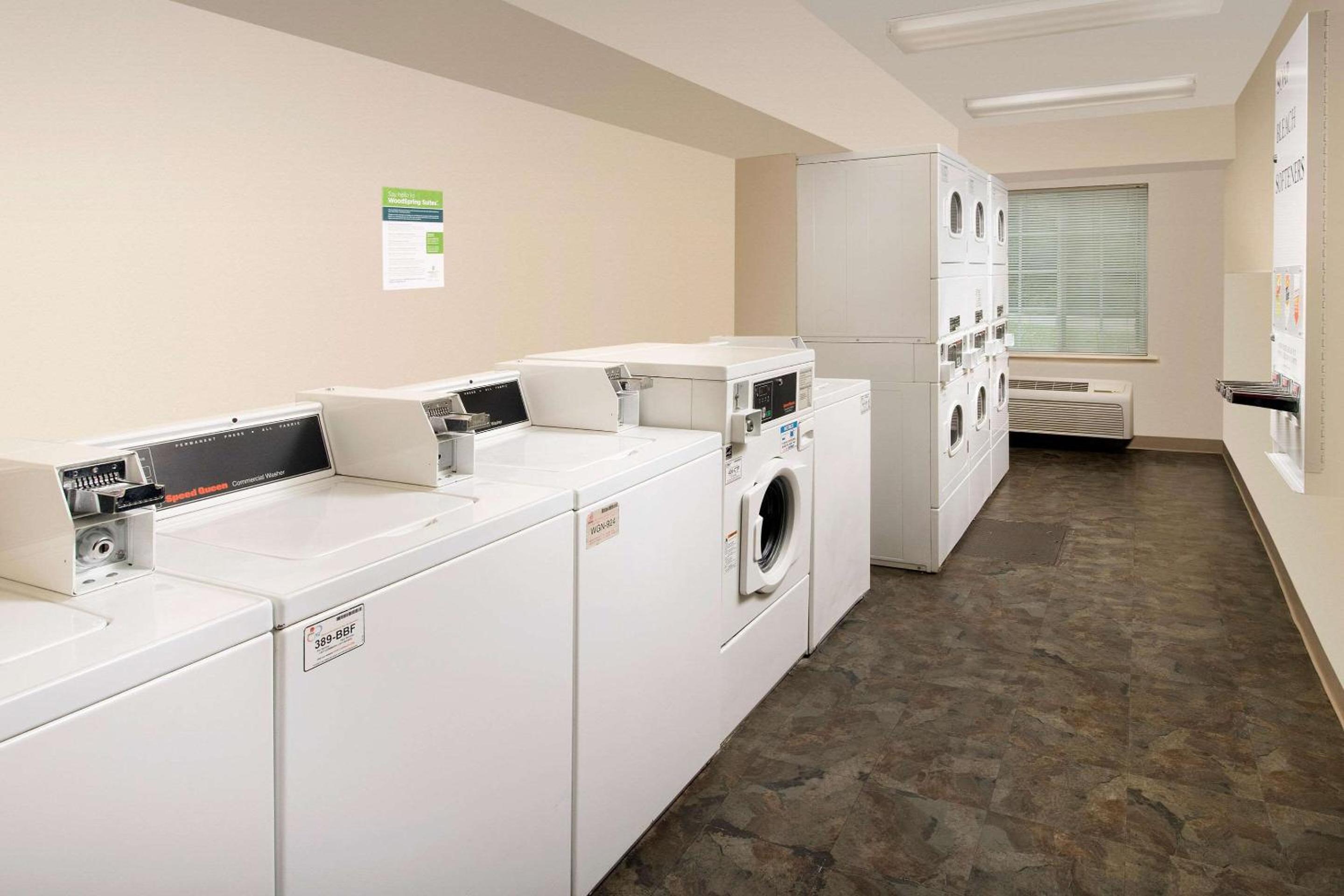 WoodSpring Suites Lebanon - Property Image 5