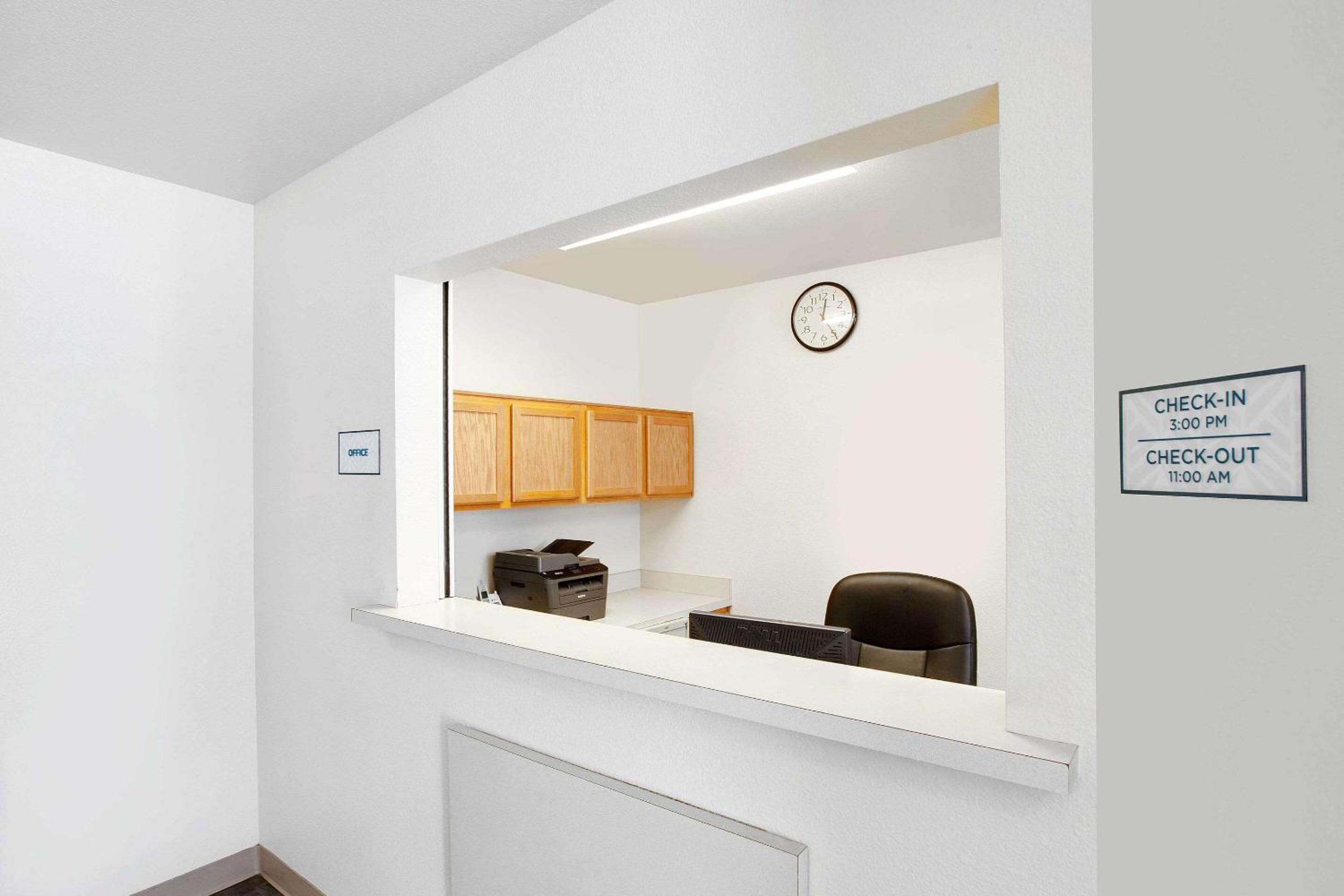 WoodSpring Suites Houston Willowbrook